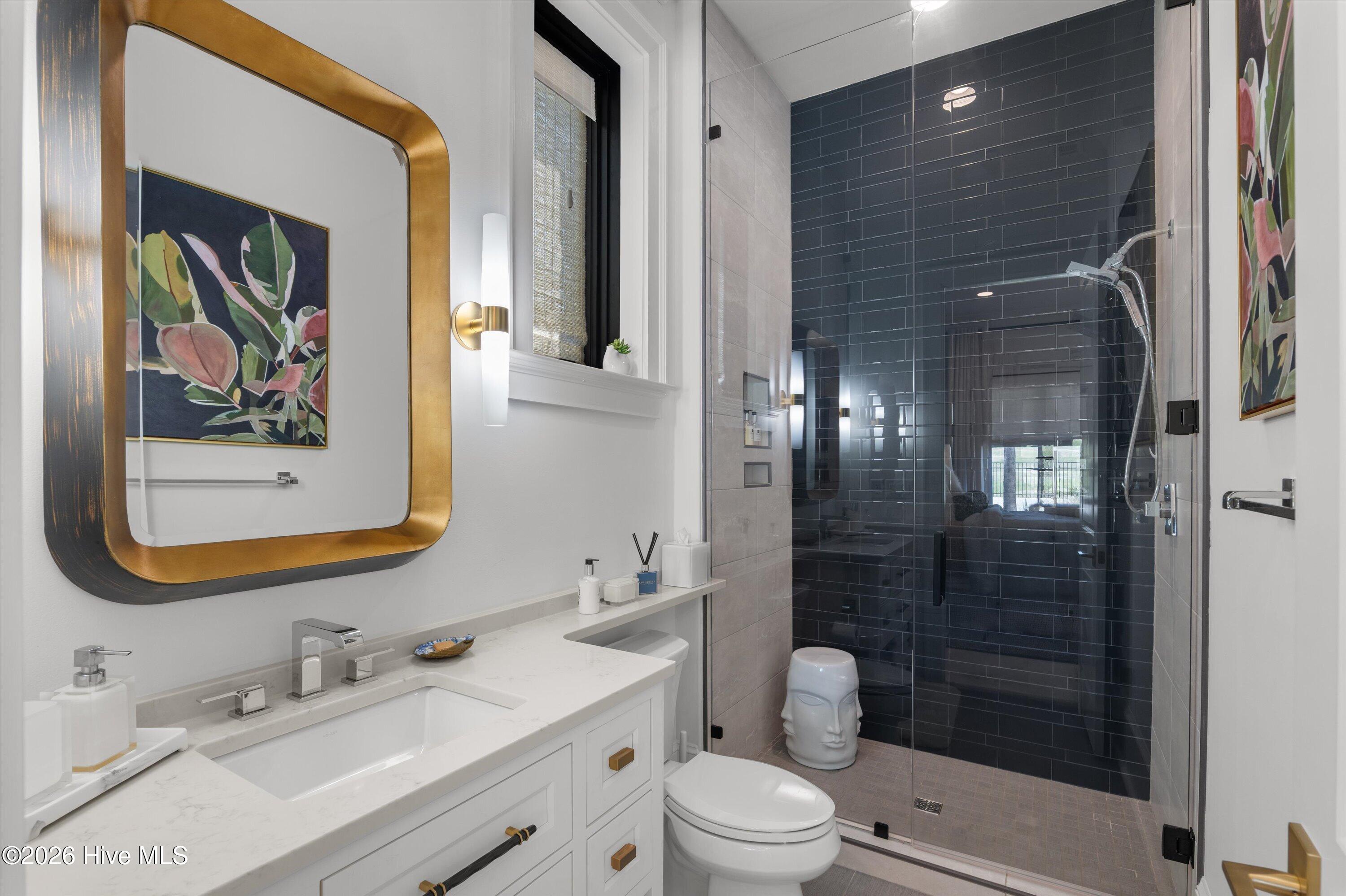 2025 Grace Avenue Property Photo 87