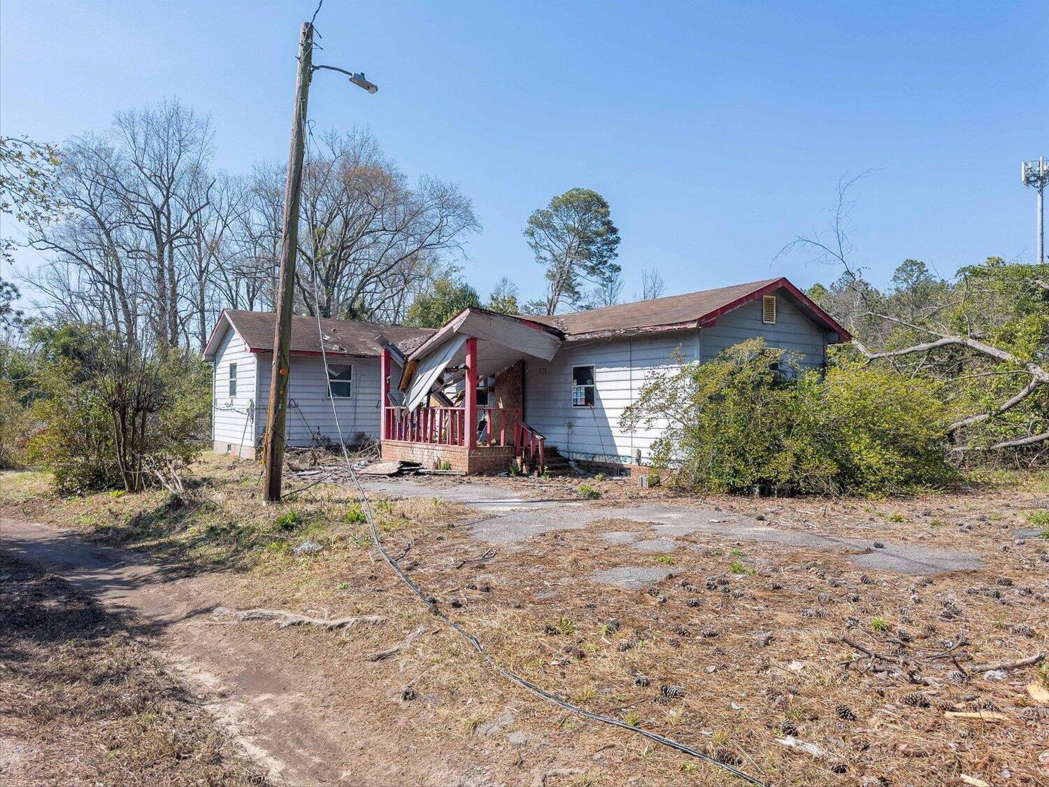 251 Settlement Road Property Photo 6