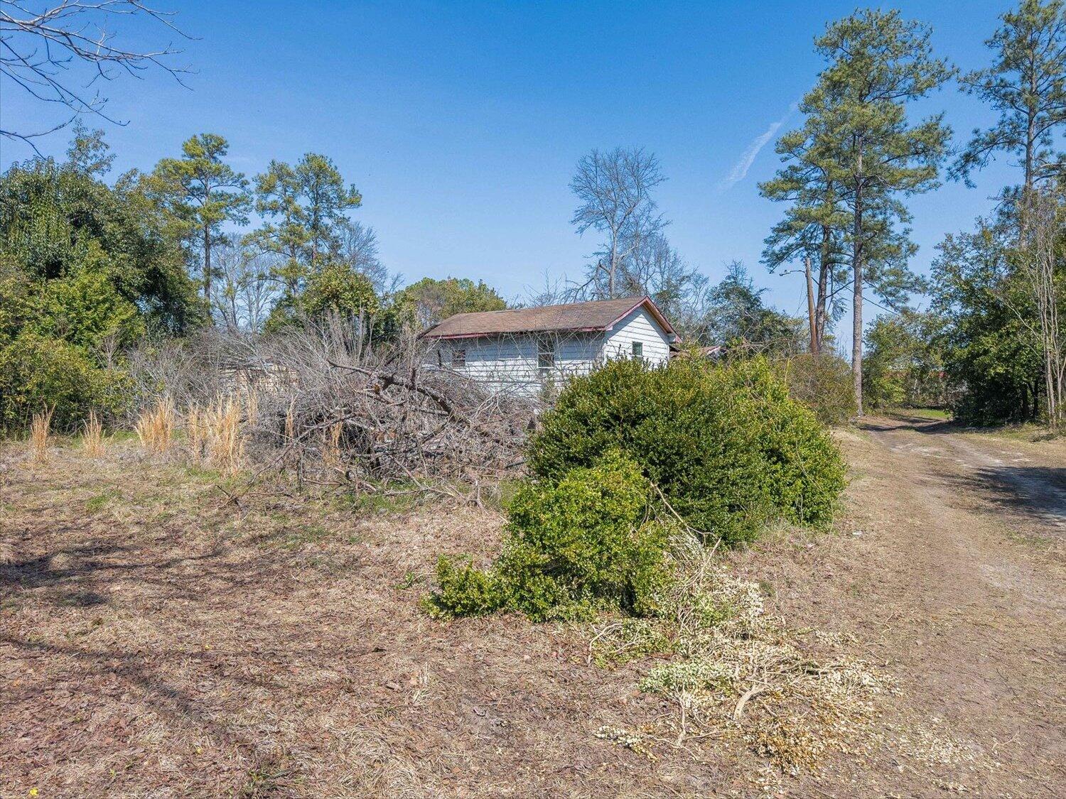 251 Settlement Road Property Photo 8