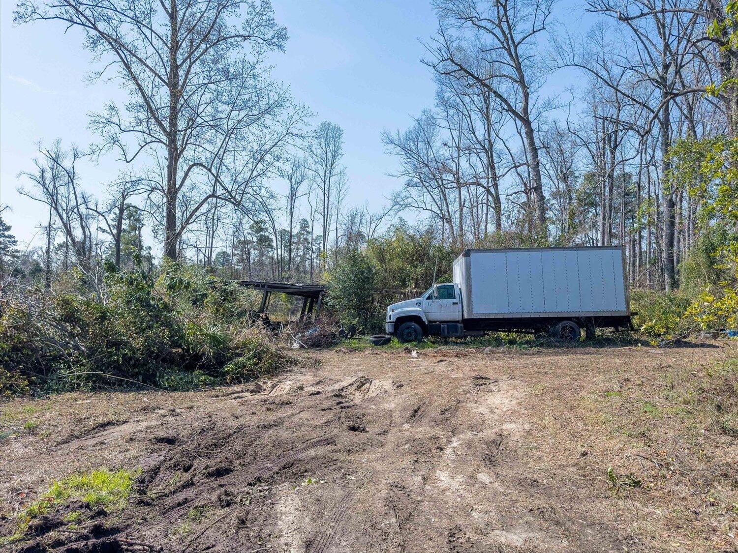 251 Settlement Road Property Photo 12