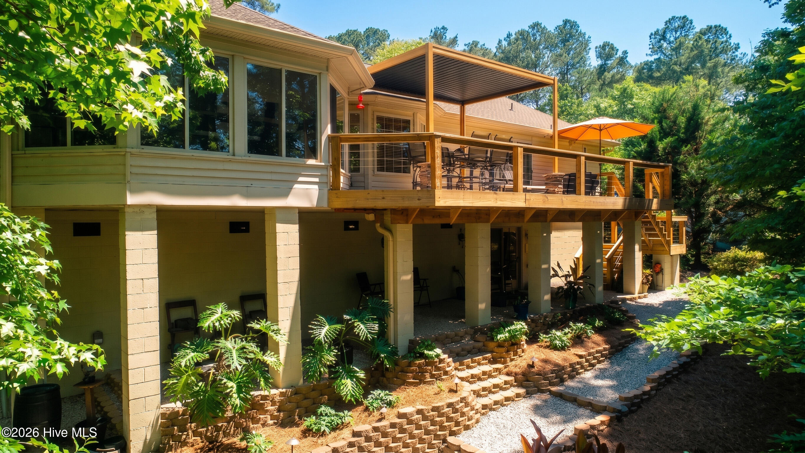307 Superior Cove Property Photo 1