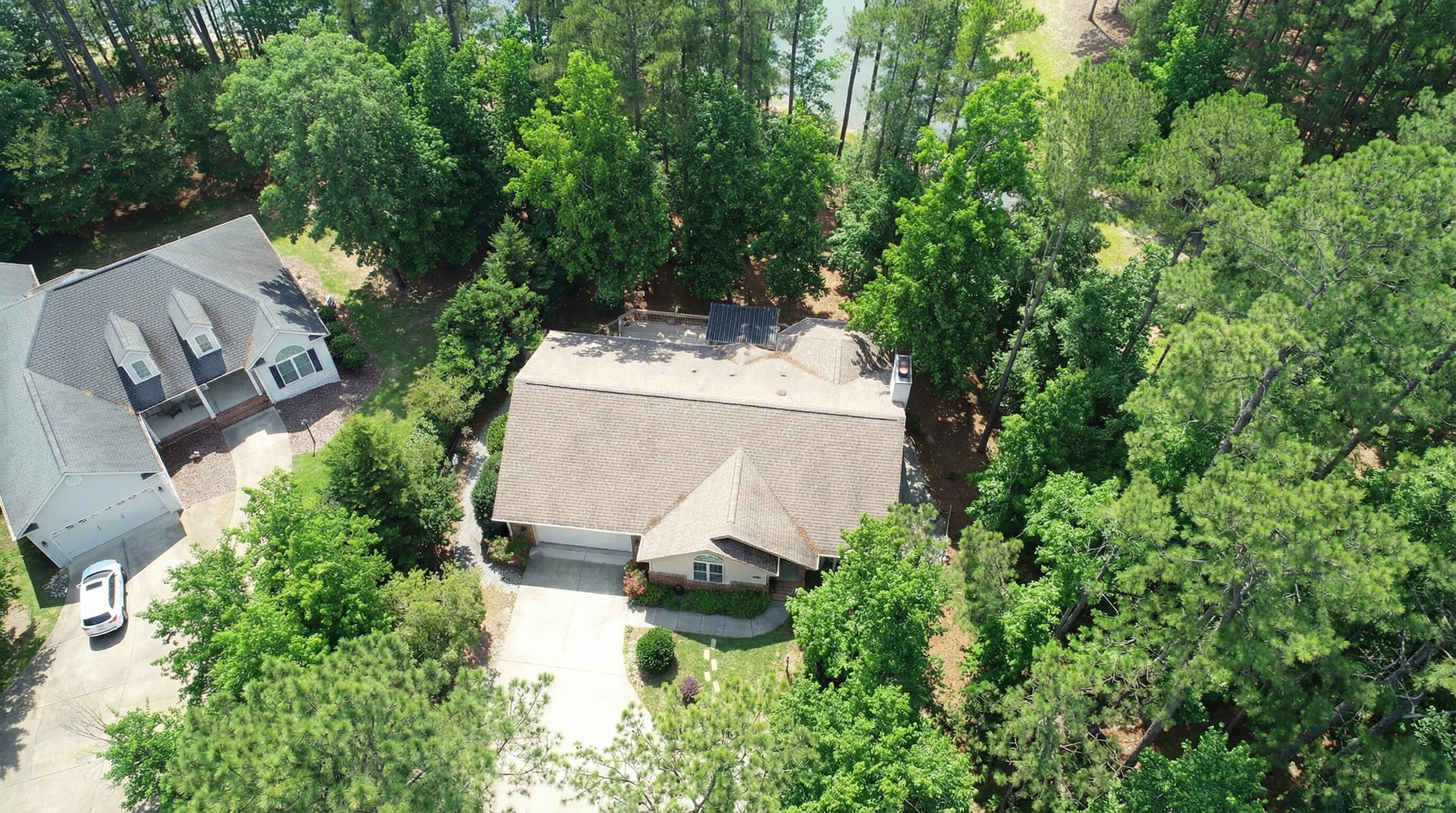 307 Superior Cove Property Photo 3