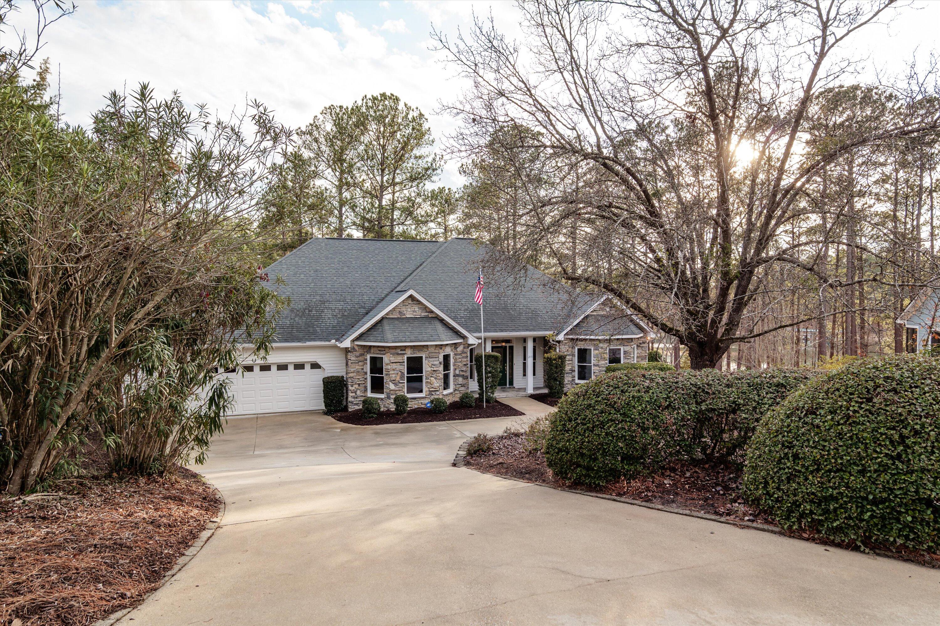 210 Daly Place Property Photo 1