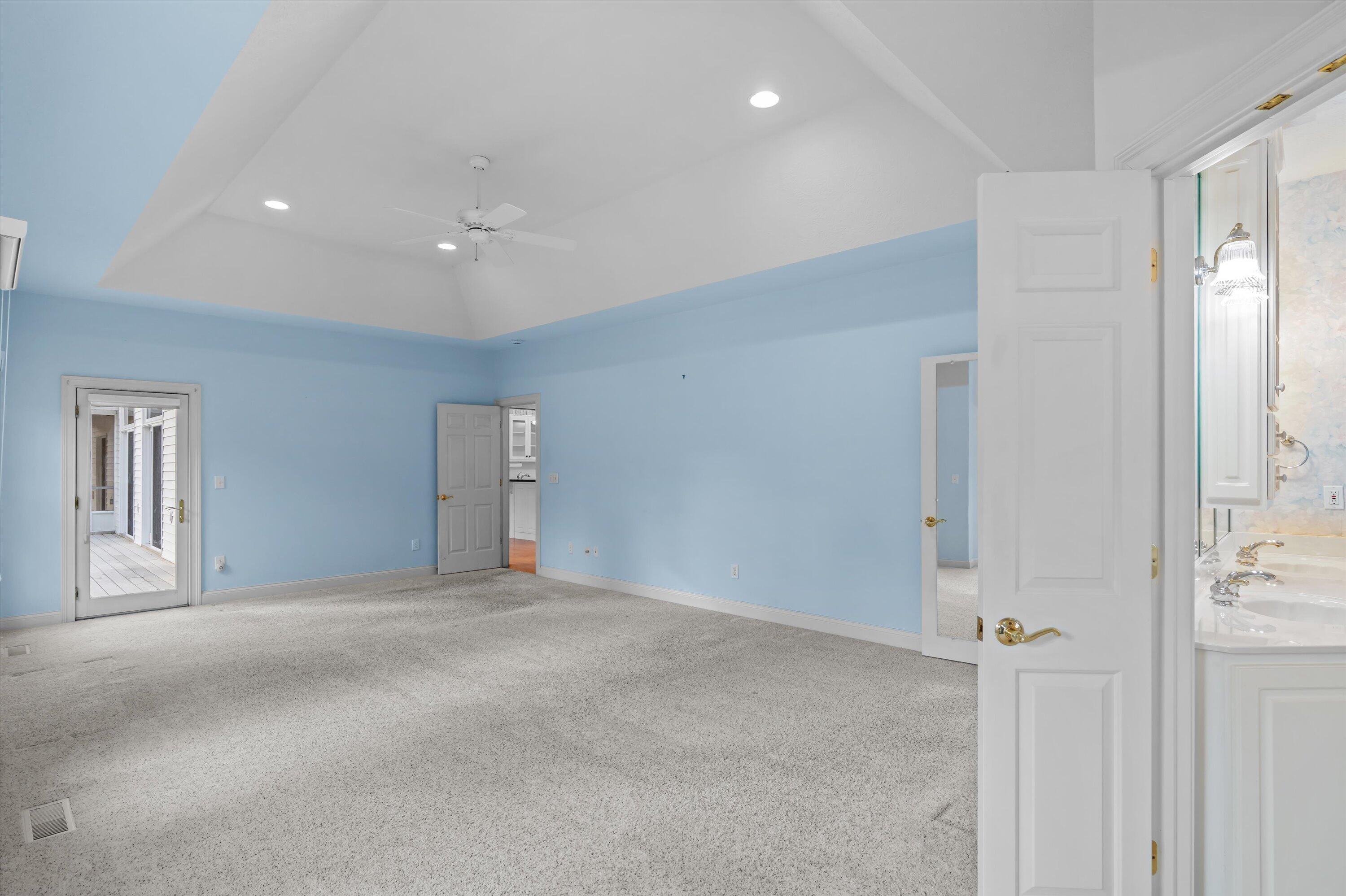 210 Daly Place Property Photo 21