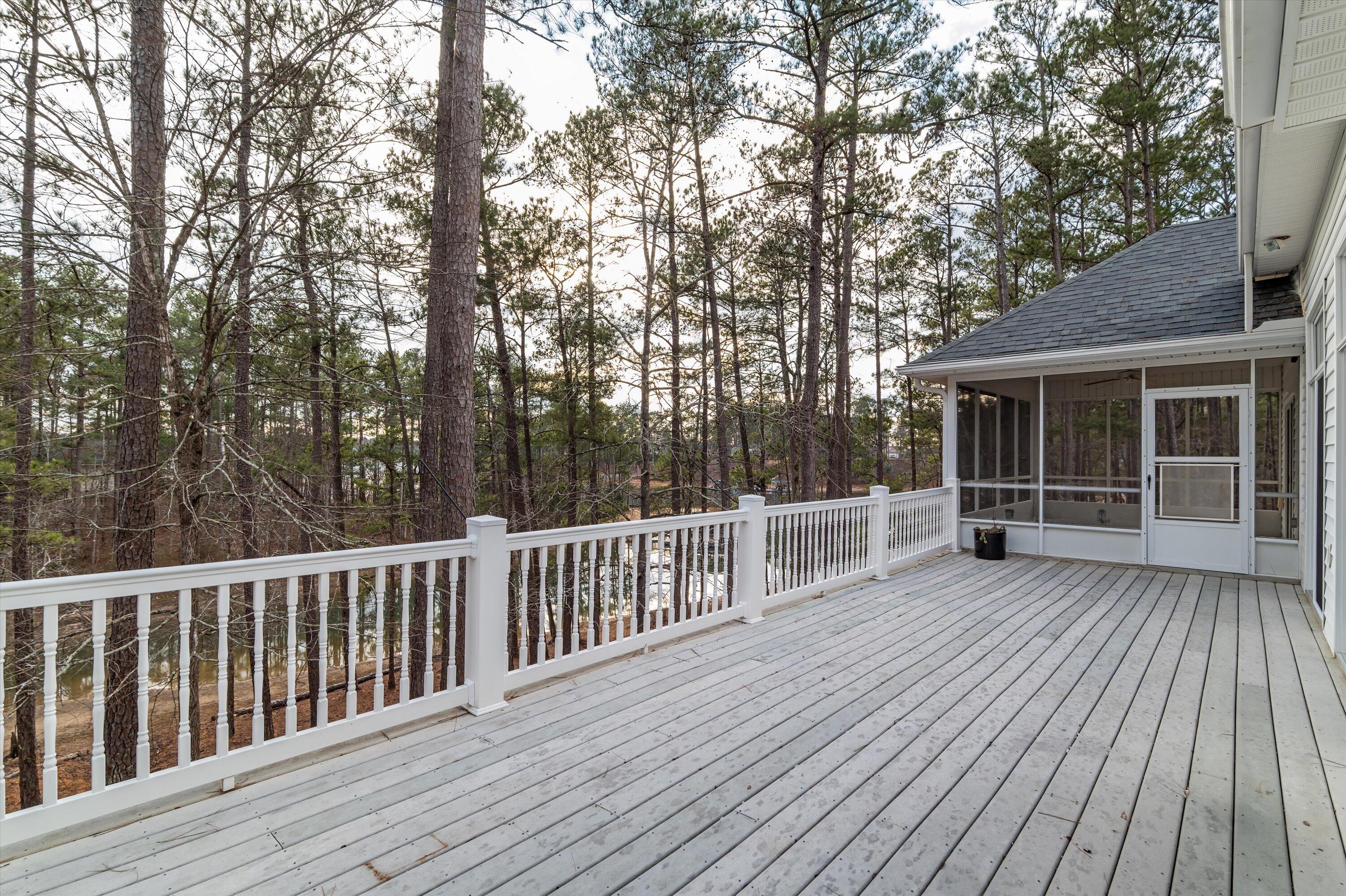 210 Daly Place Property Photo 32
