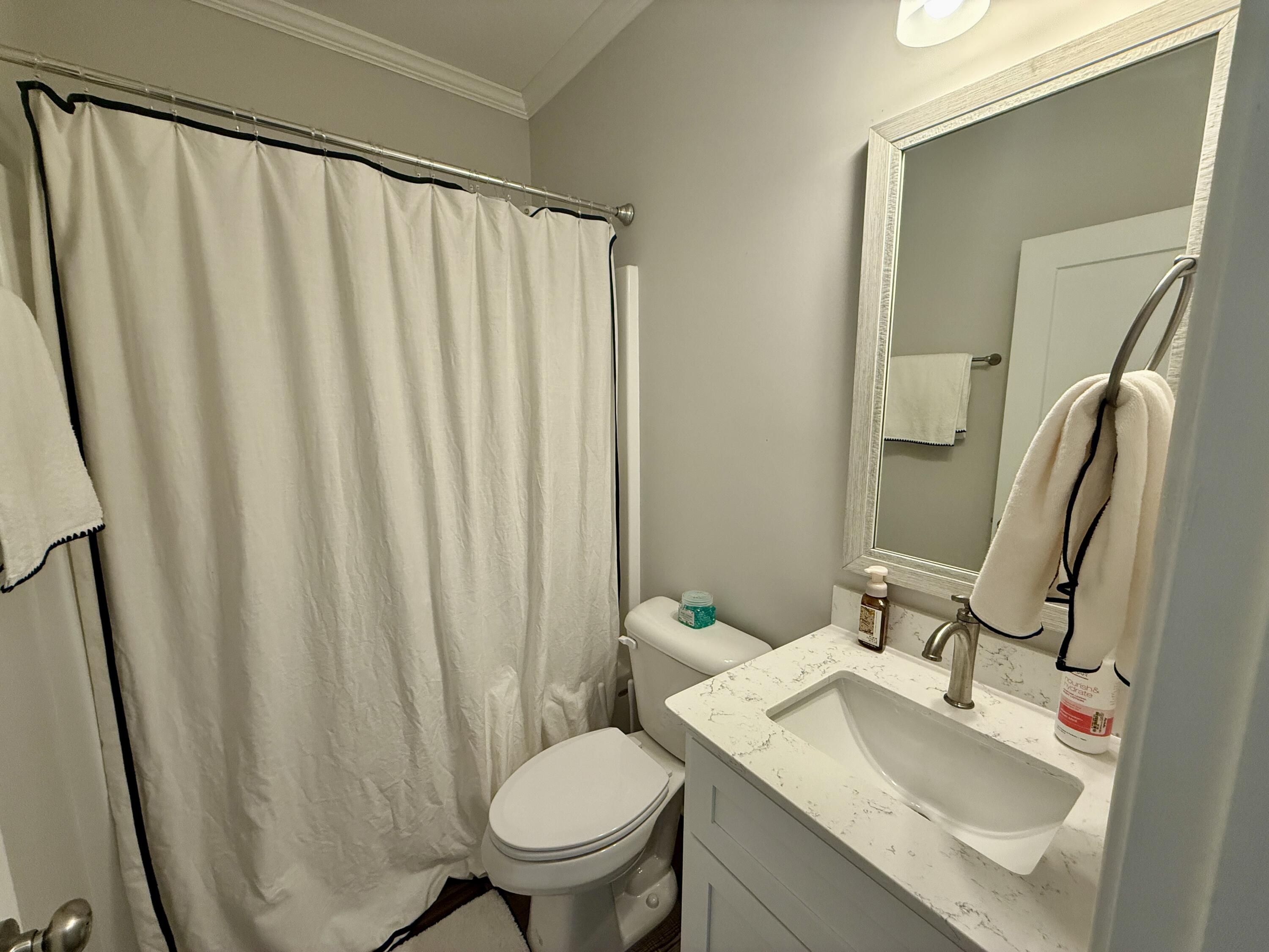 4370 Forest Road Property Photo 14