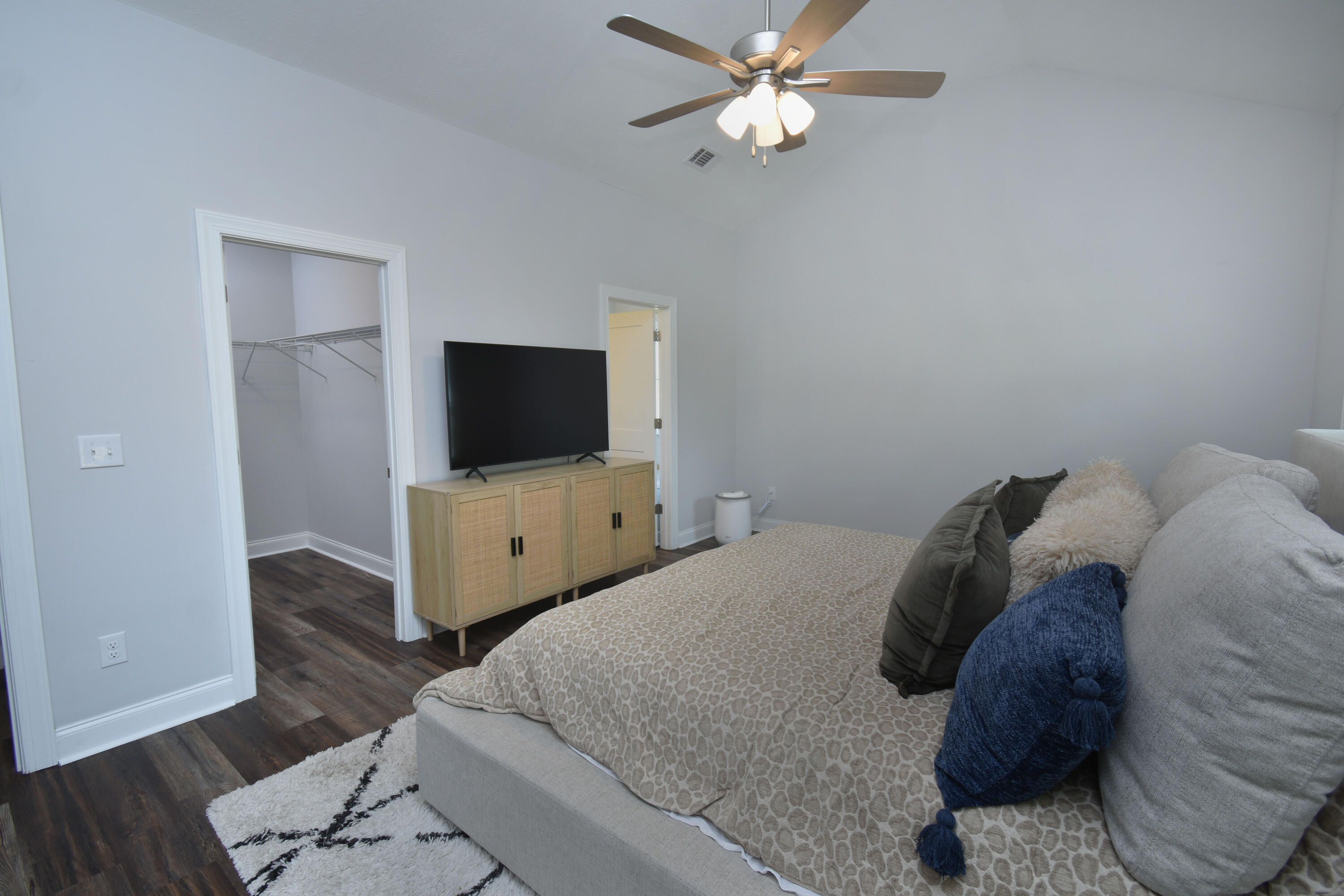 4370 Forest Road Property Photo 20