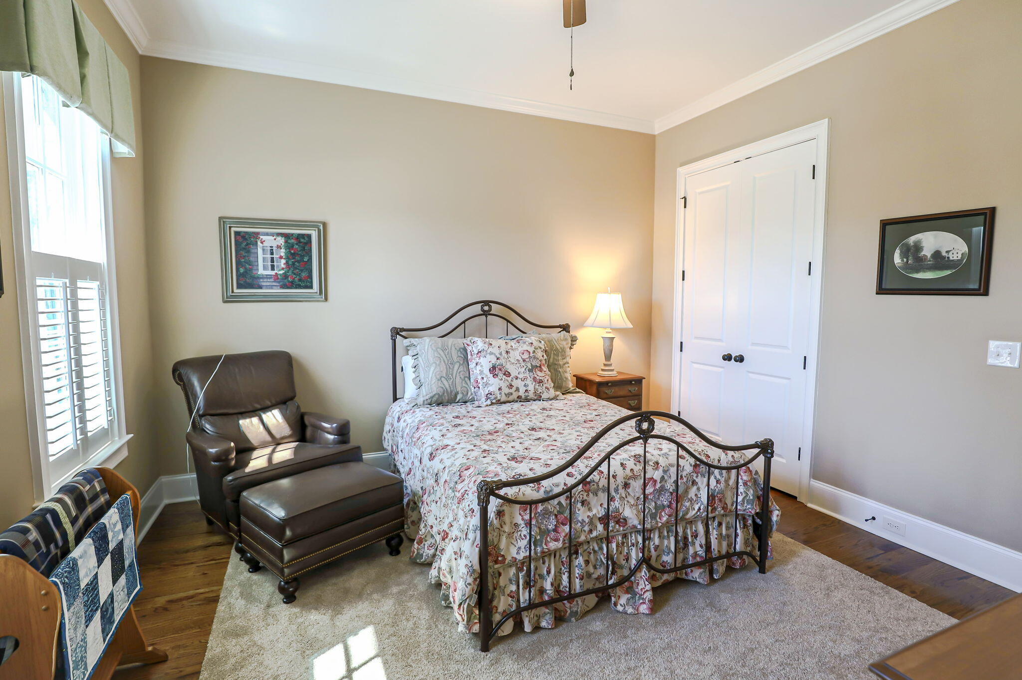 121 Olypmian Heights Property Photo 38