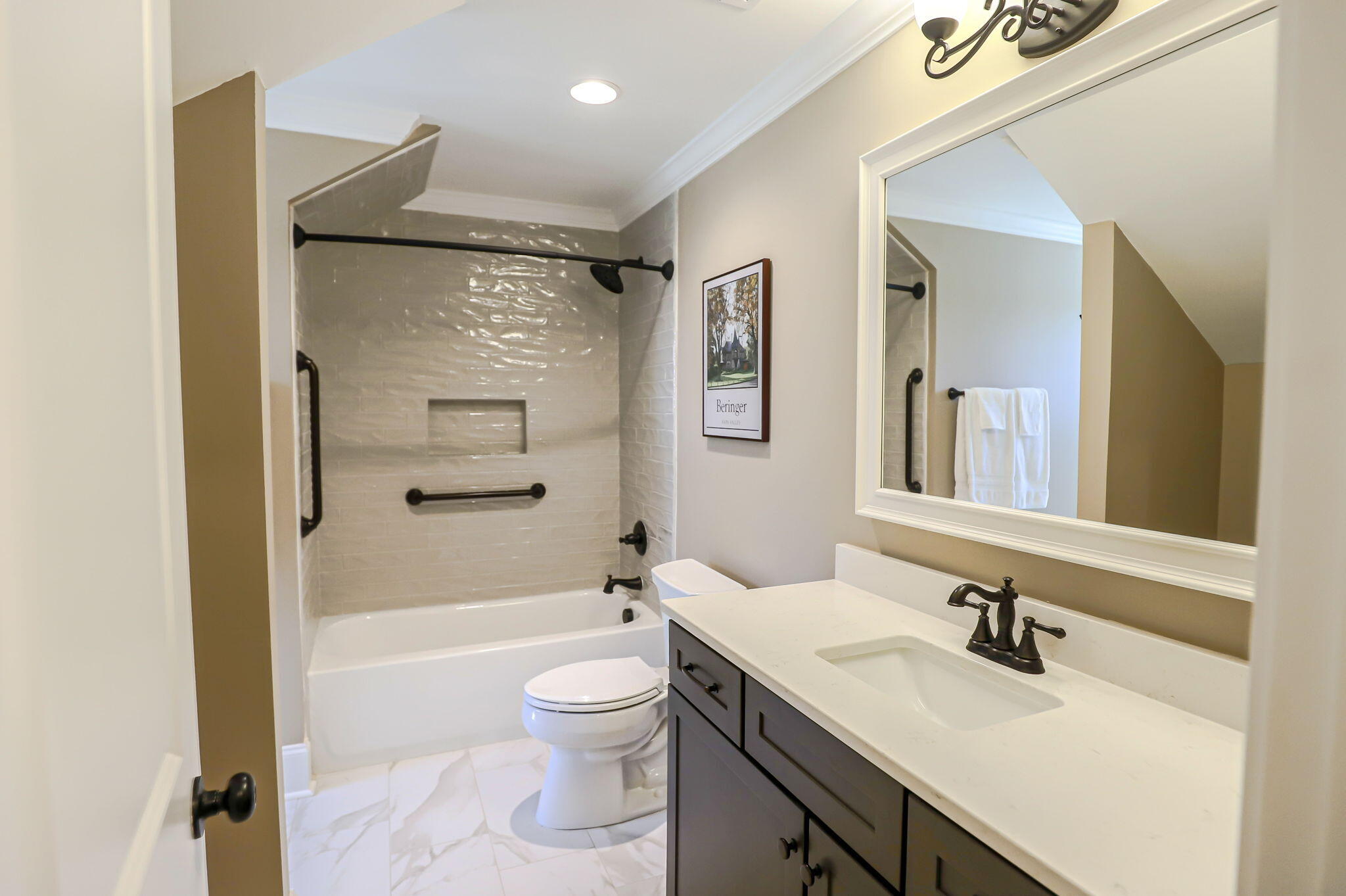 121 Olypmian Heights Property Photo 44