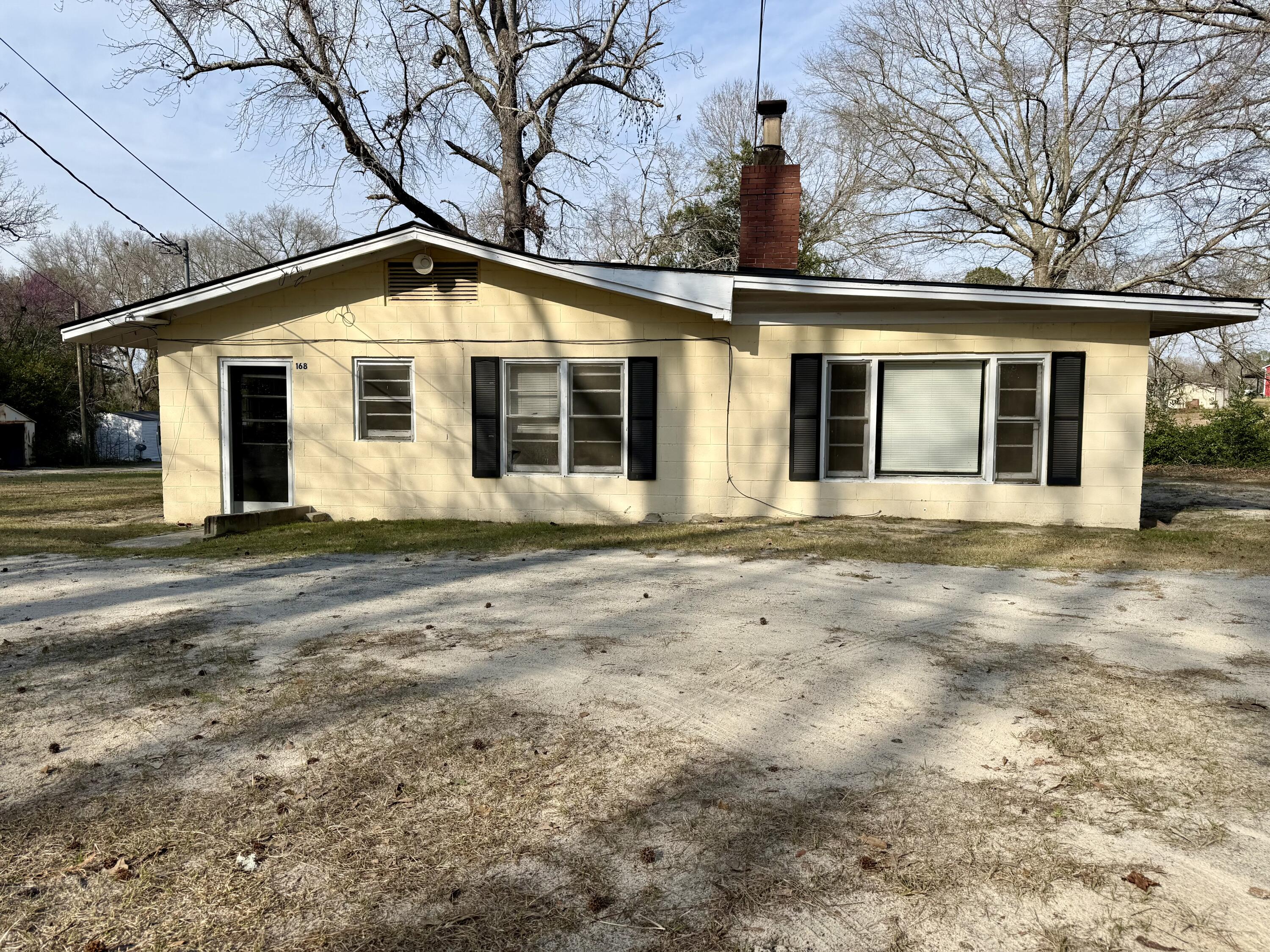 168 Rivers Circle Property Photo 1