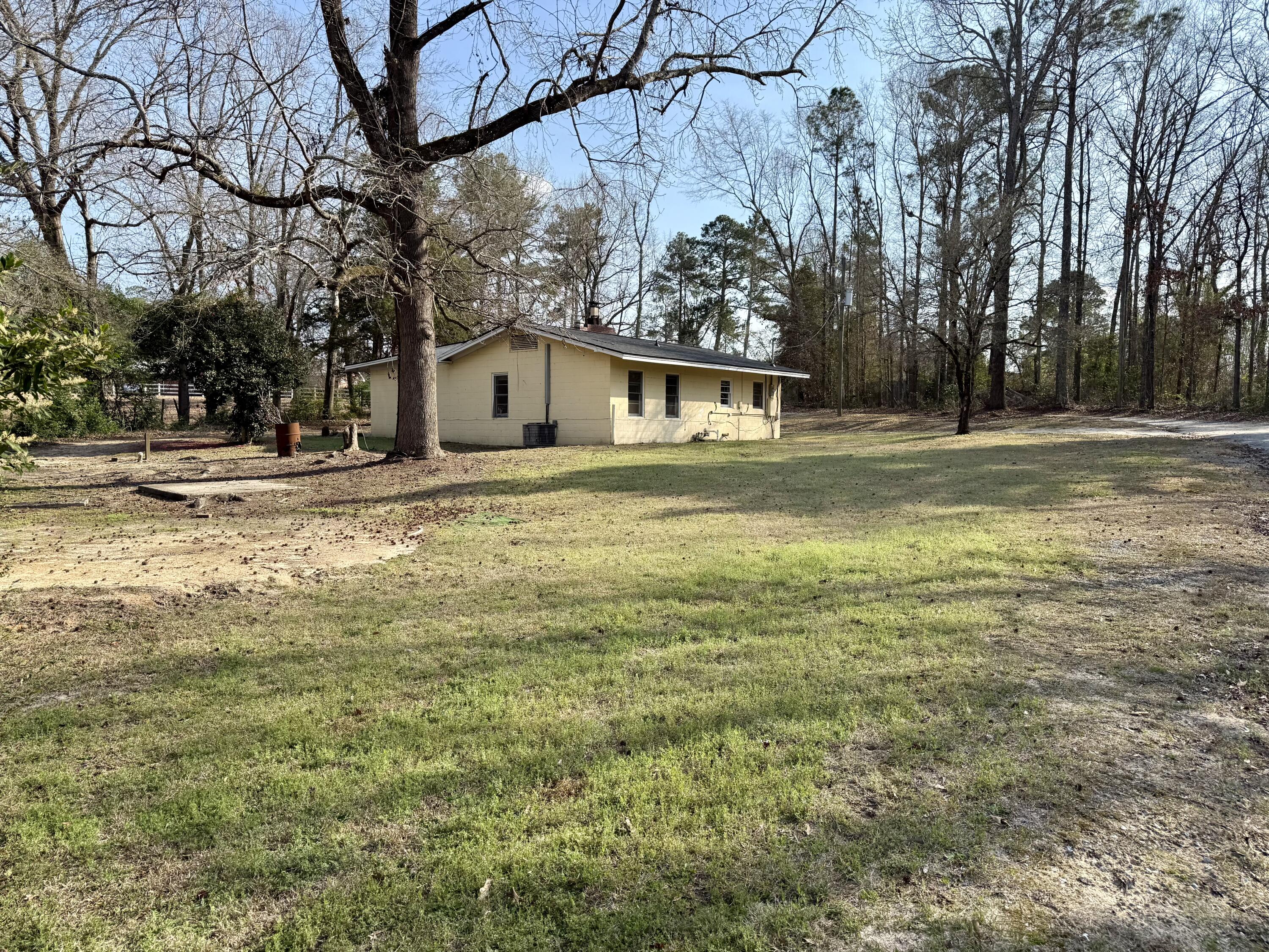 168 Rivers Circle Property Photo 2