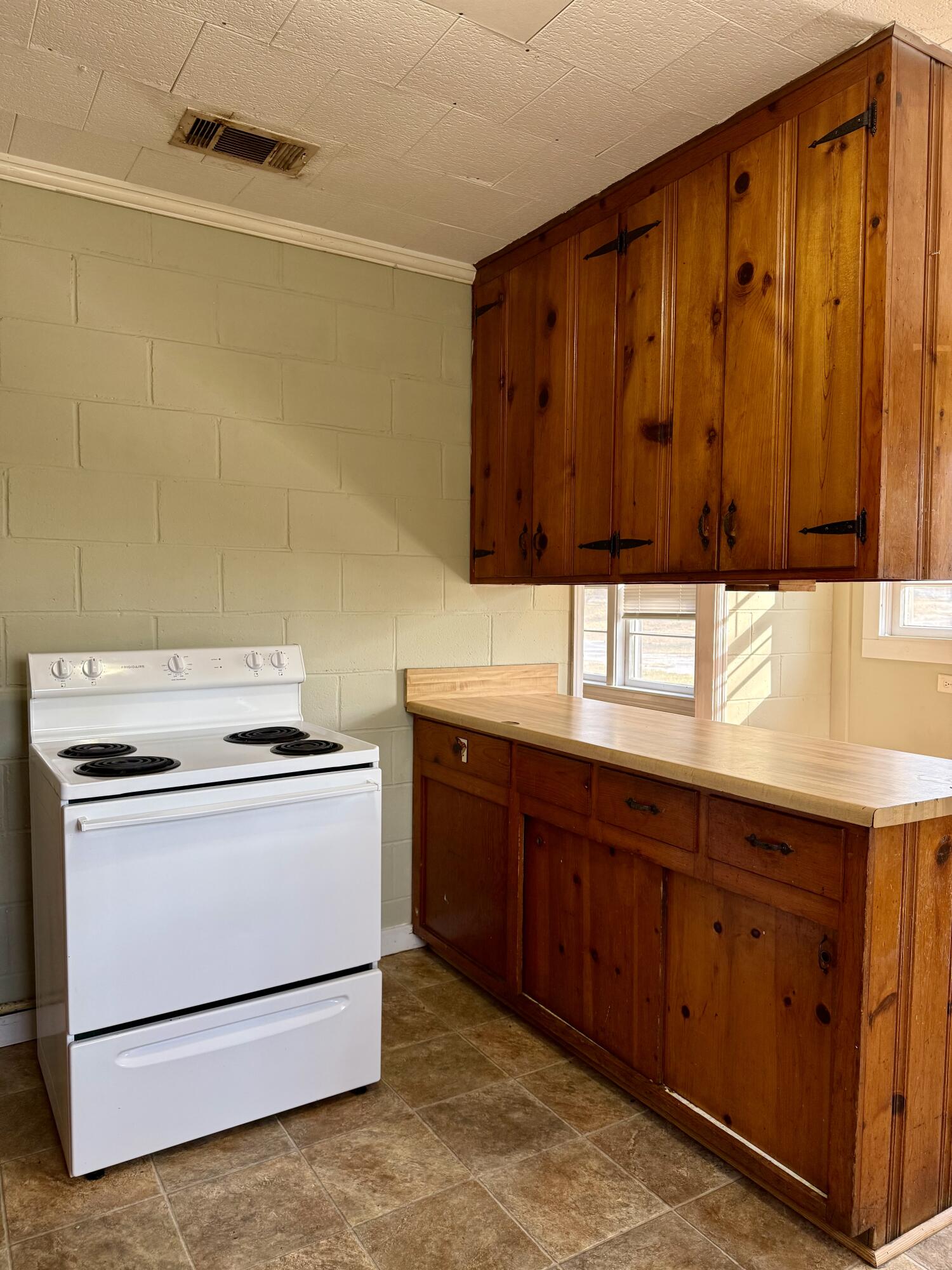 168 Rivers Circle Property Photo 4