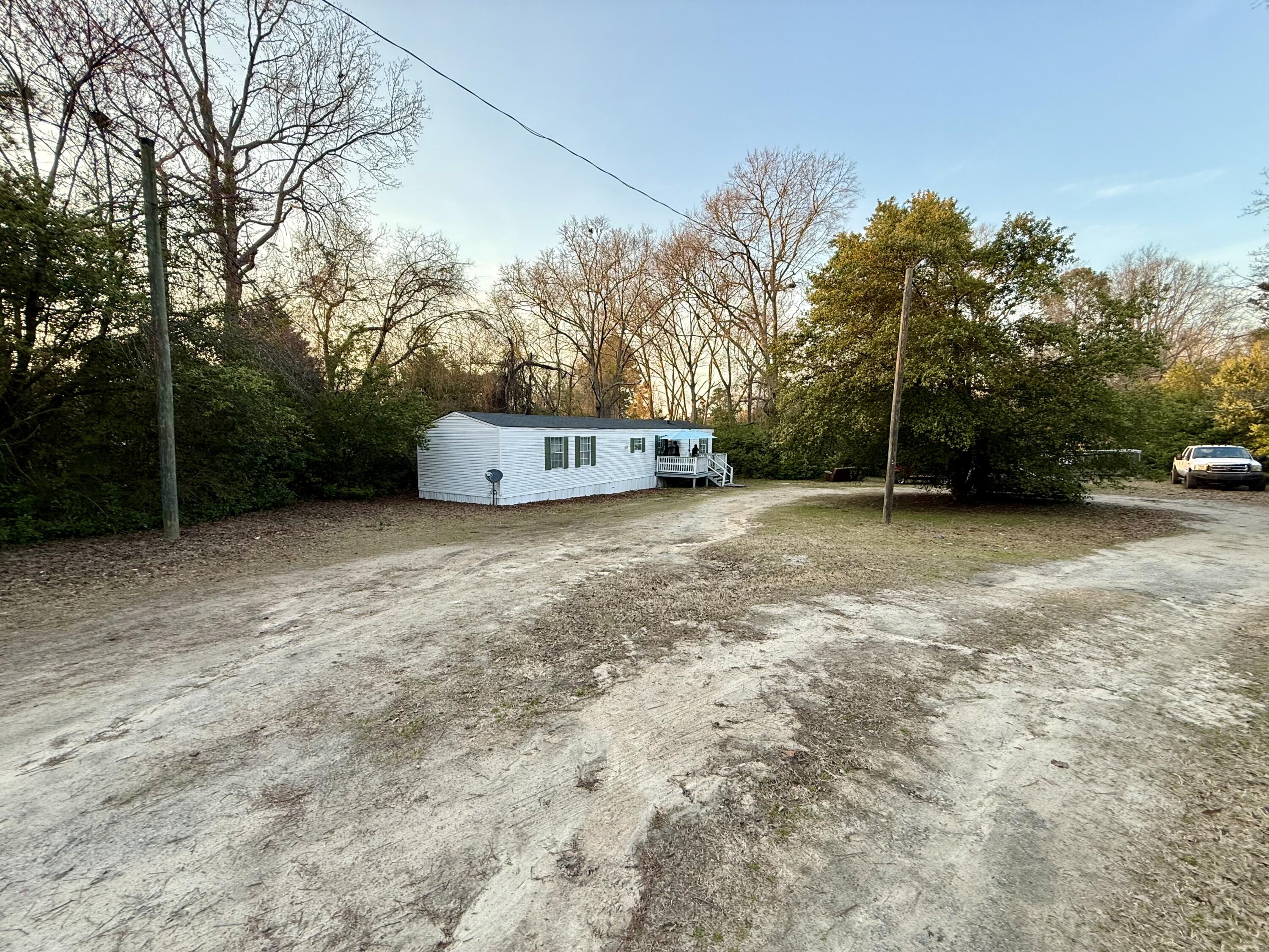 168 Rivers Circle Property Photo 16