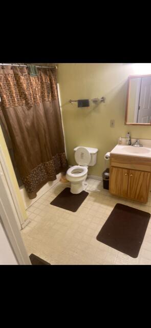 203 S Wrens Circle Property Photo 4