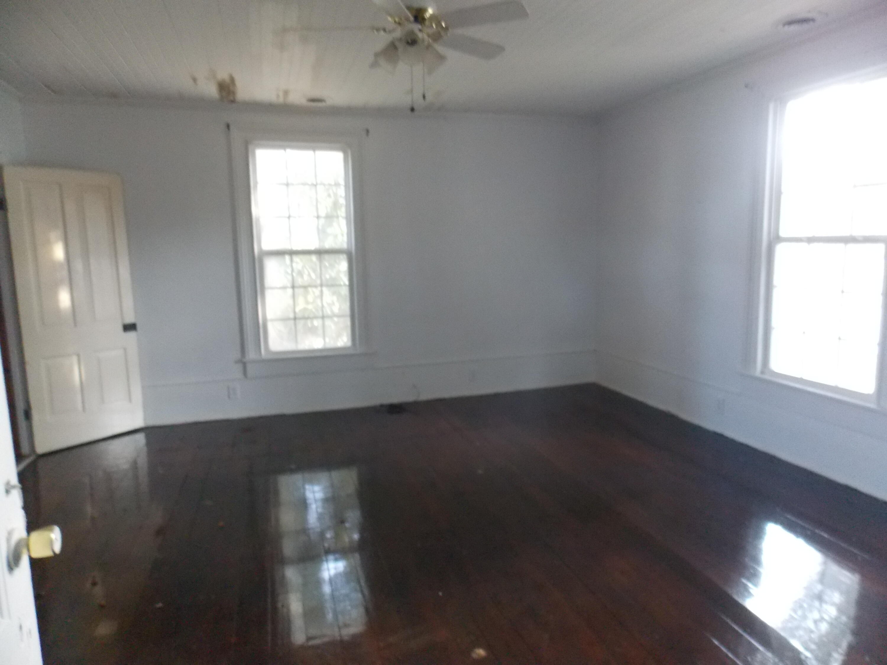 286 South Peachtree St Property Photo 14