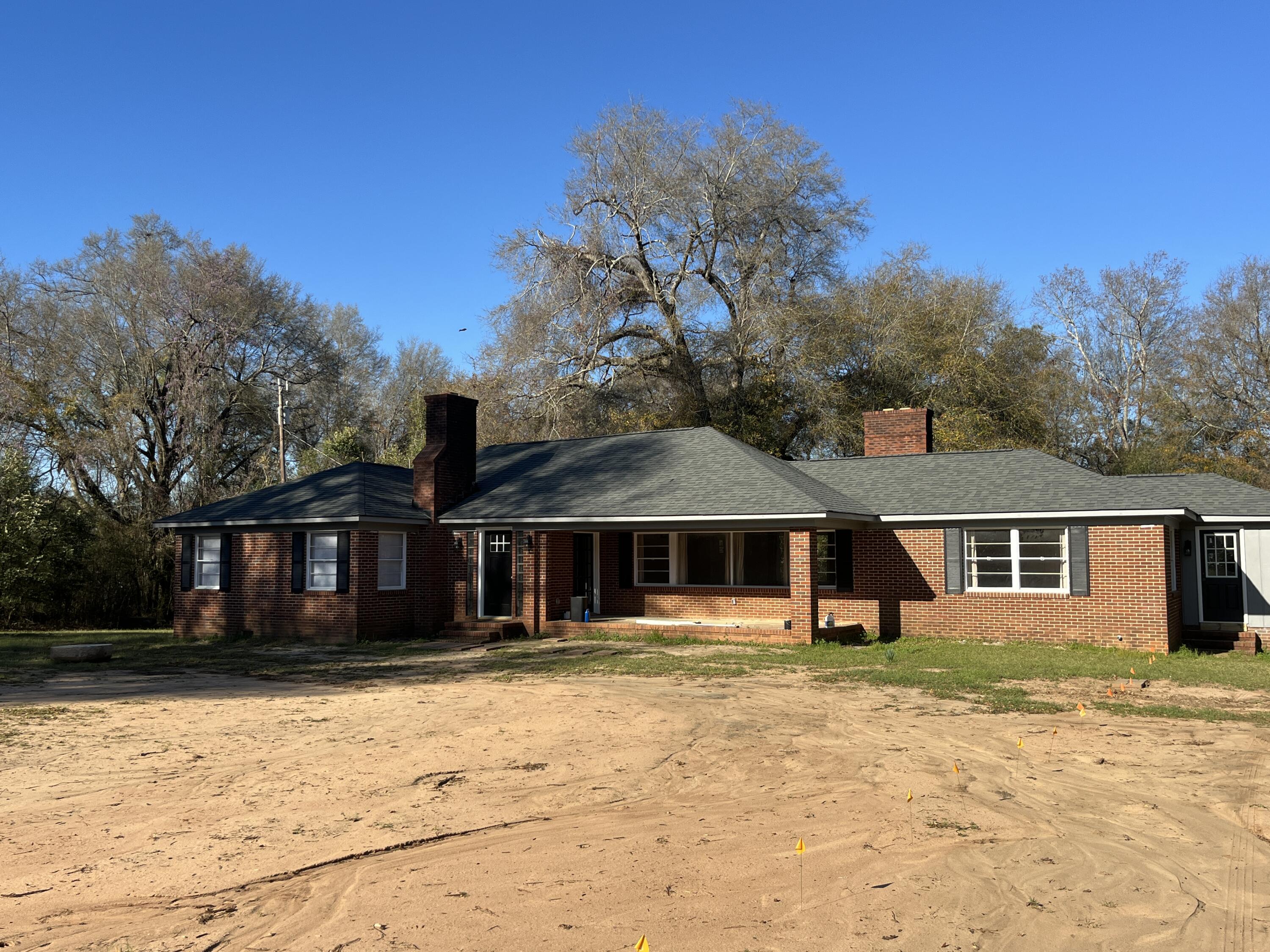 2110 Broome Road Property Photo 1