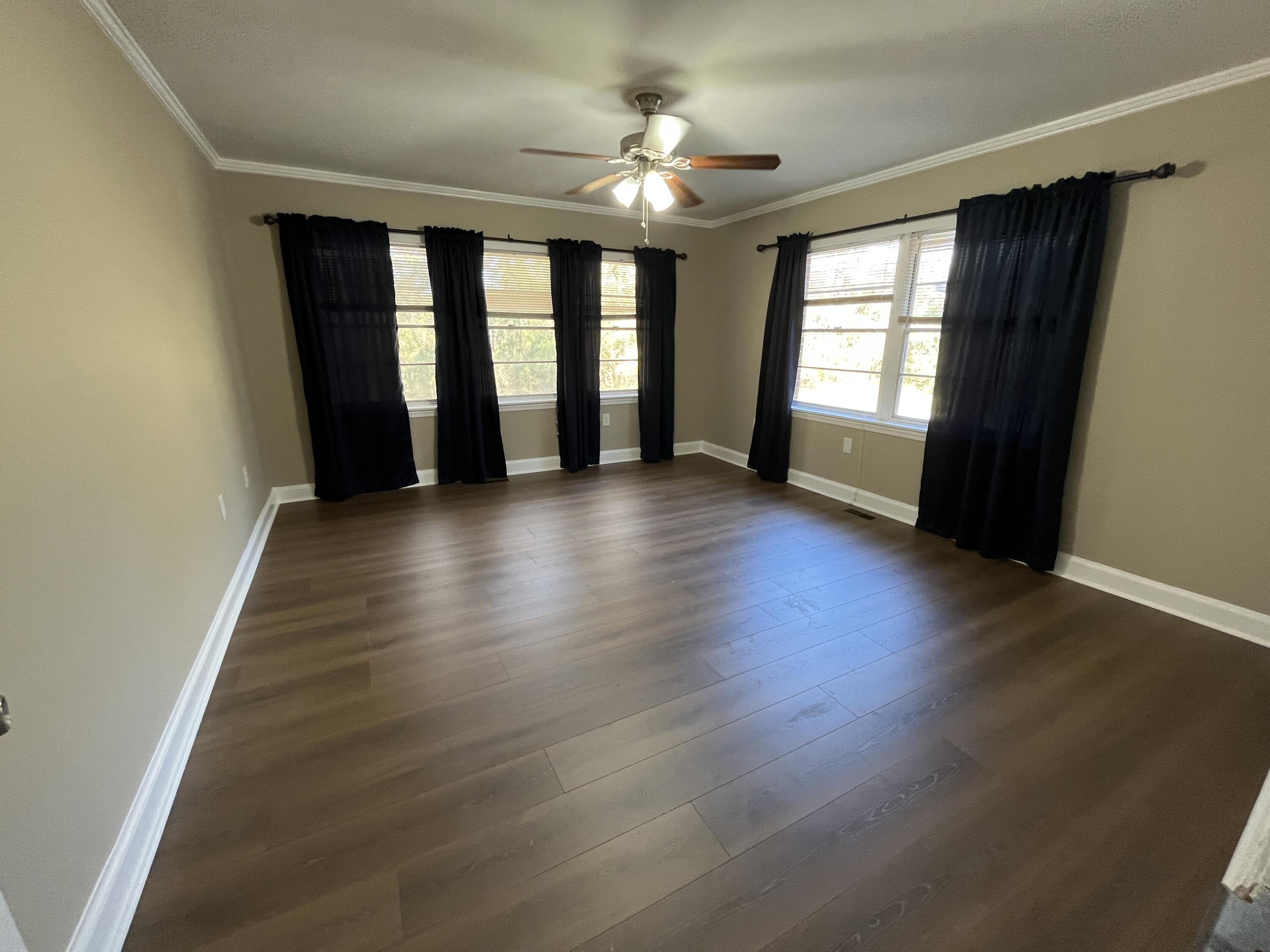 2110 Broome Road Property Photo 13