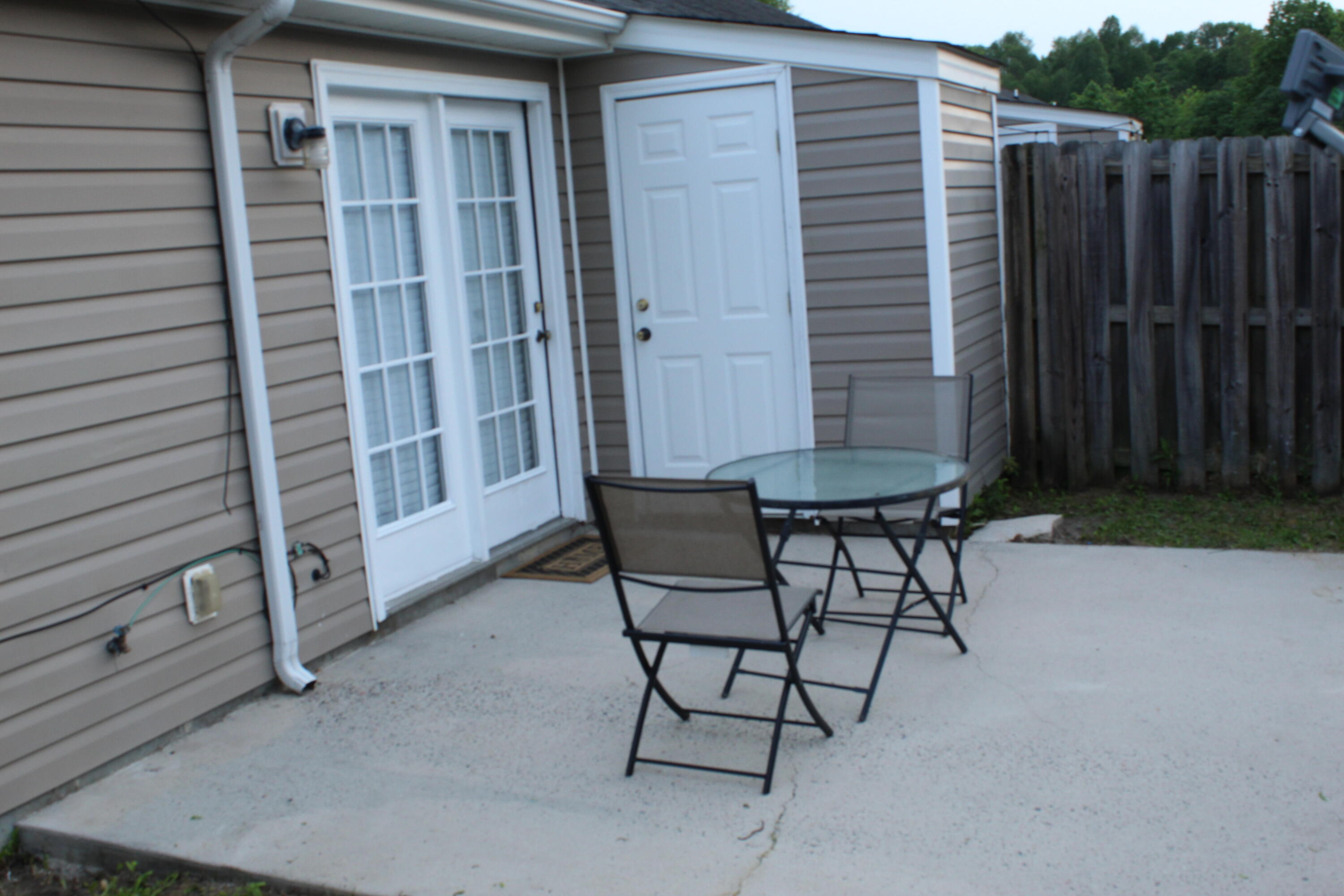 1802 Honeysuckle Way Property Photo 18