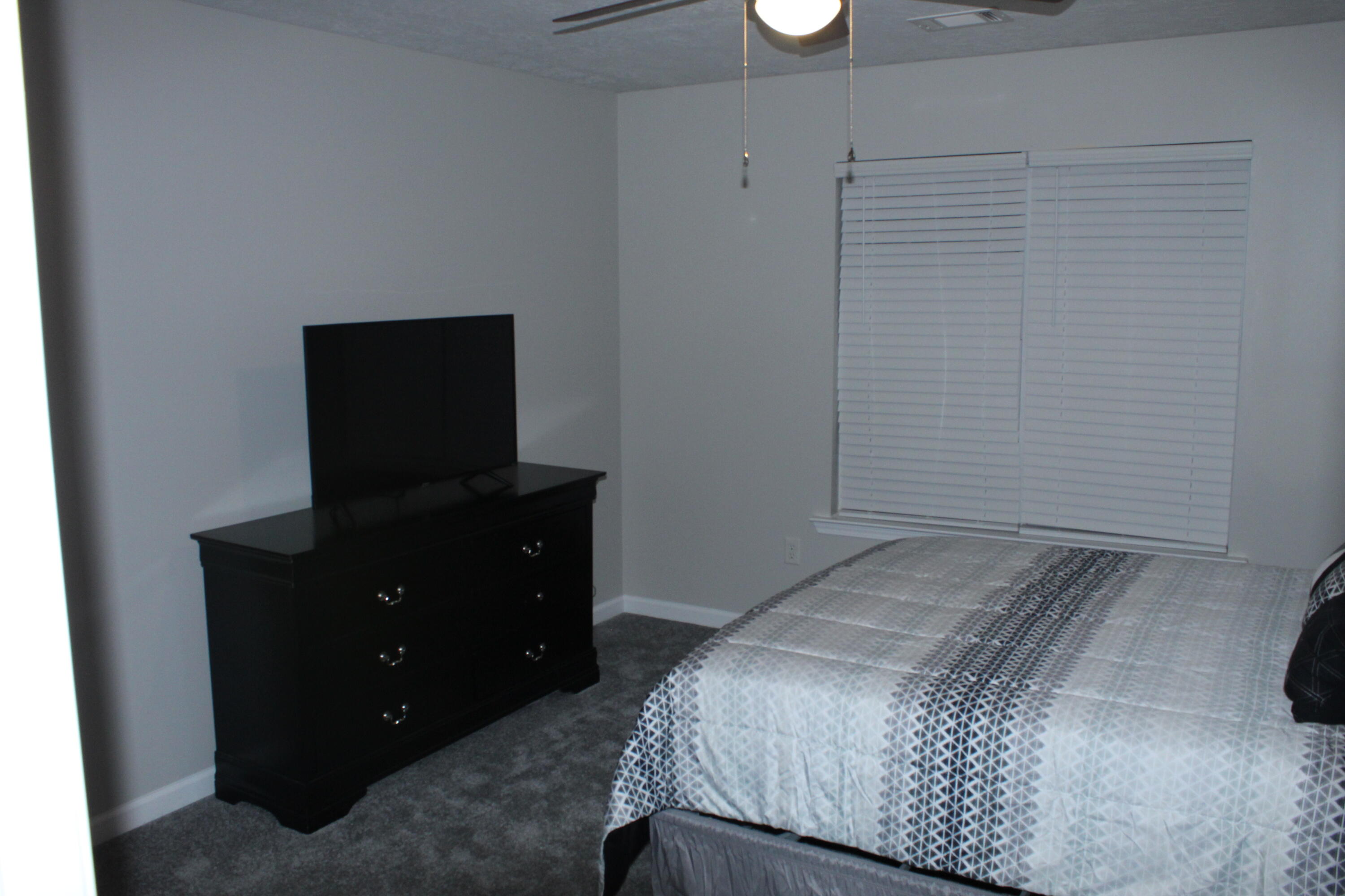 1802 Honeysuckle Way Property Photo 26