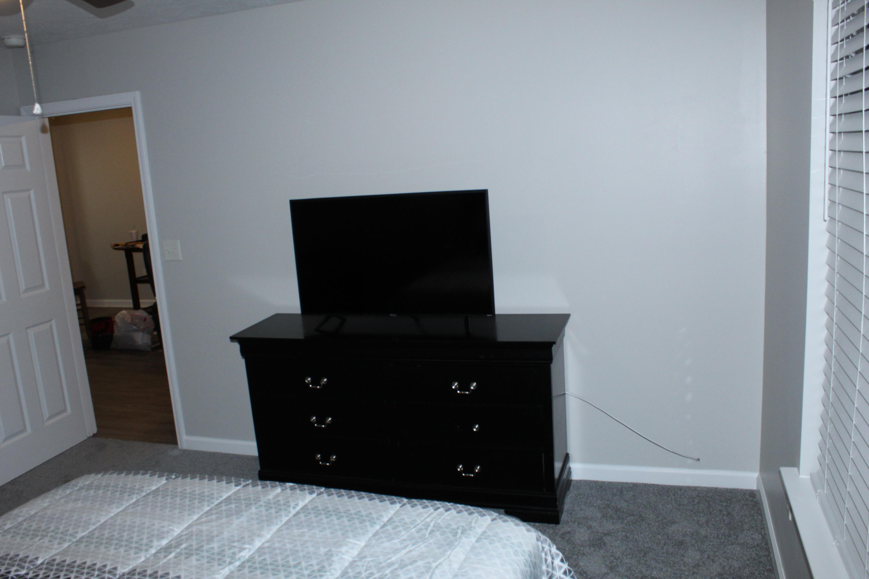 1802 Honeysuckle Way Property Photo 29
