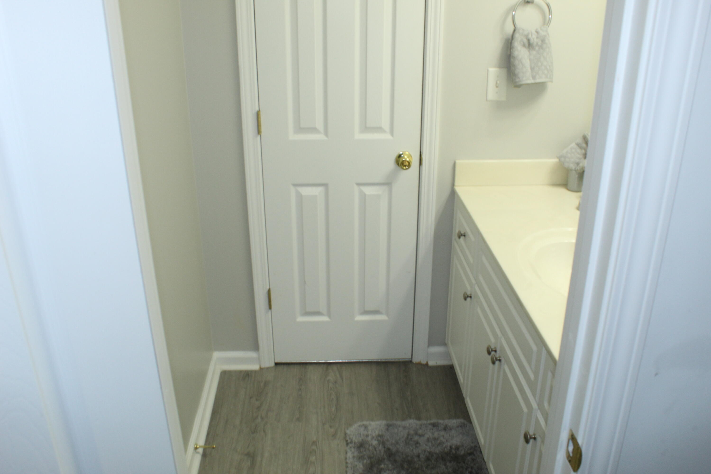 1802 Honeysuckle Way Property Photo 41