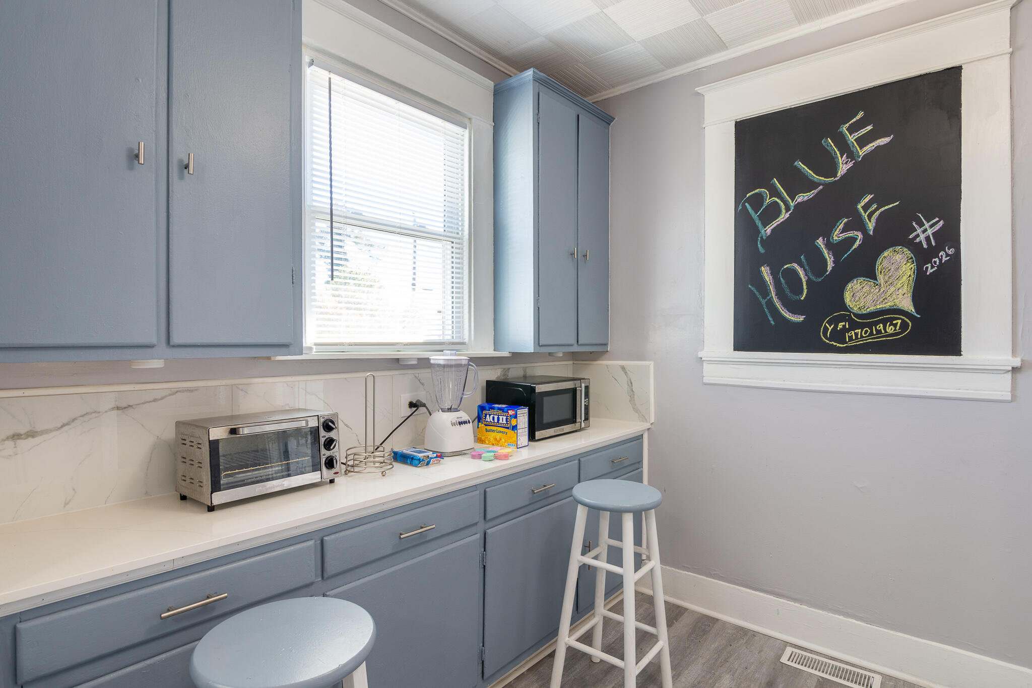 1812 Central Avenue Property Photo 11