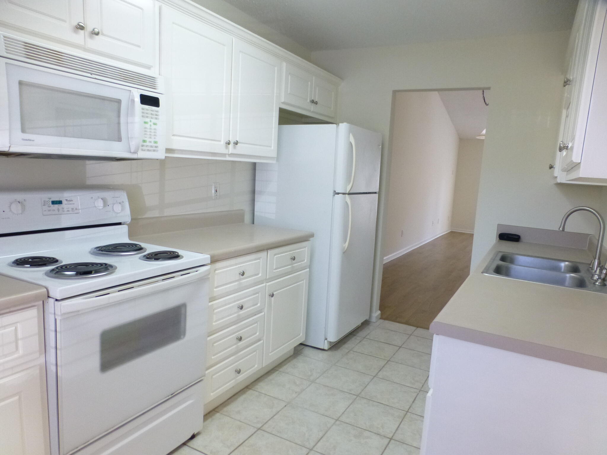 1030 Old Marks Drive Property Photo 2