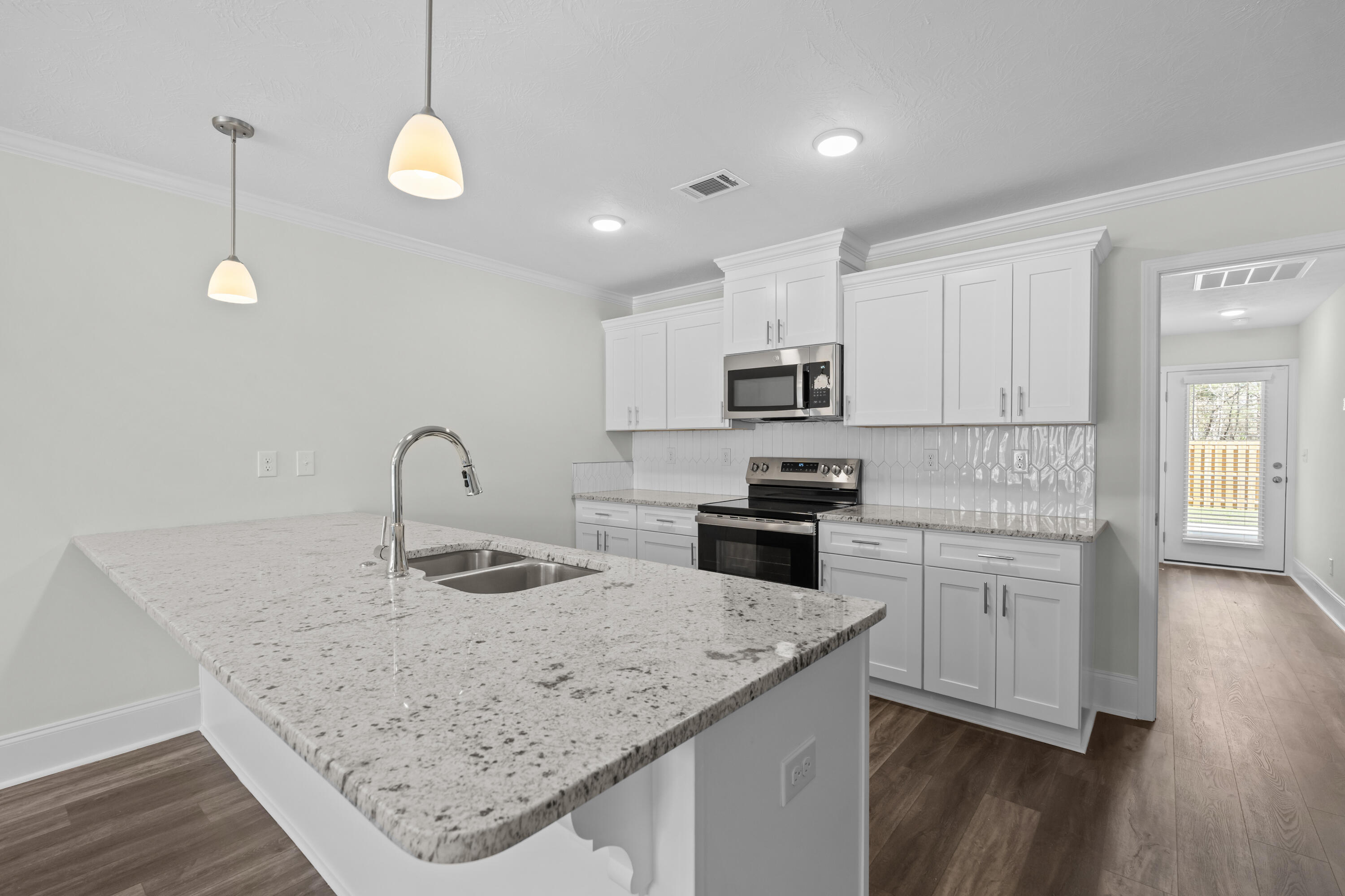 8121 Bannock Circle Property Photo 14