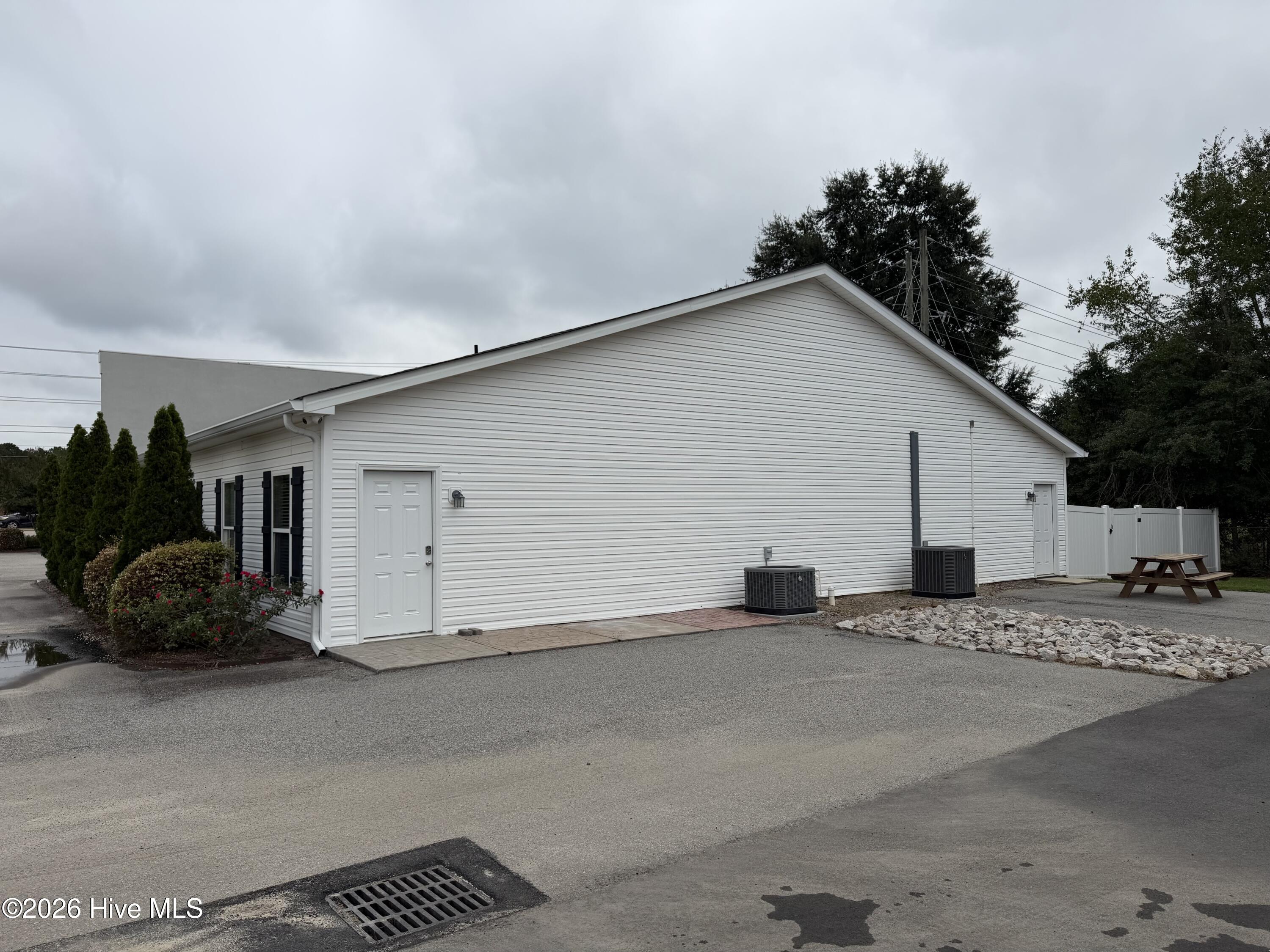 4259 Whiskey Road Property Photo 2