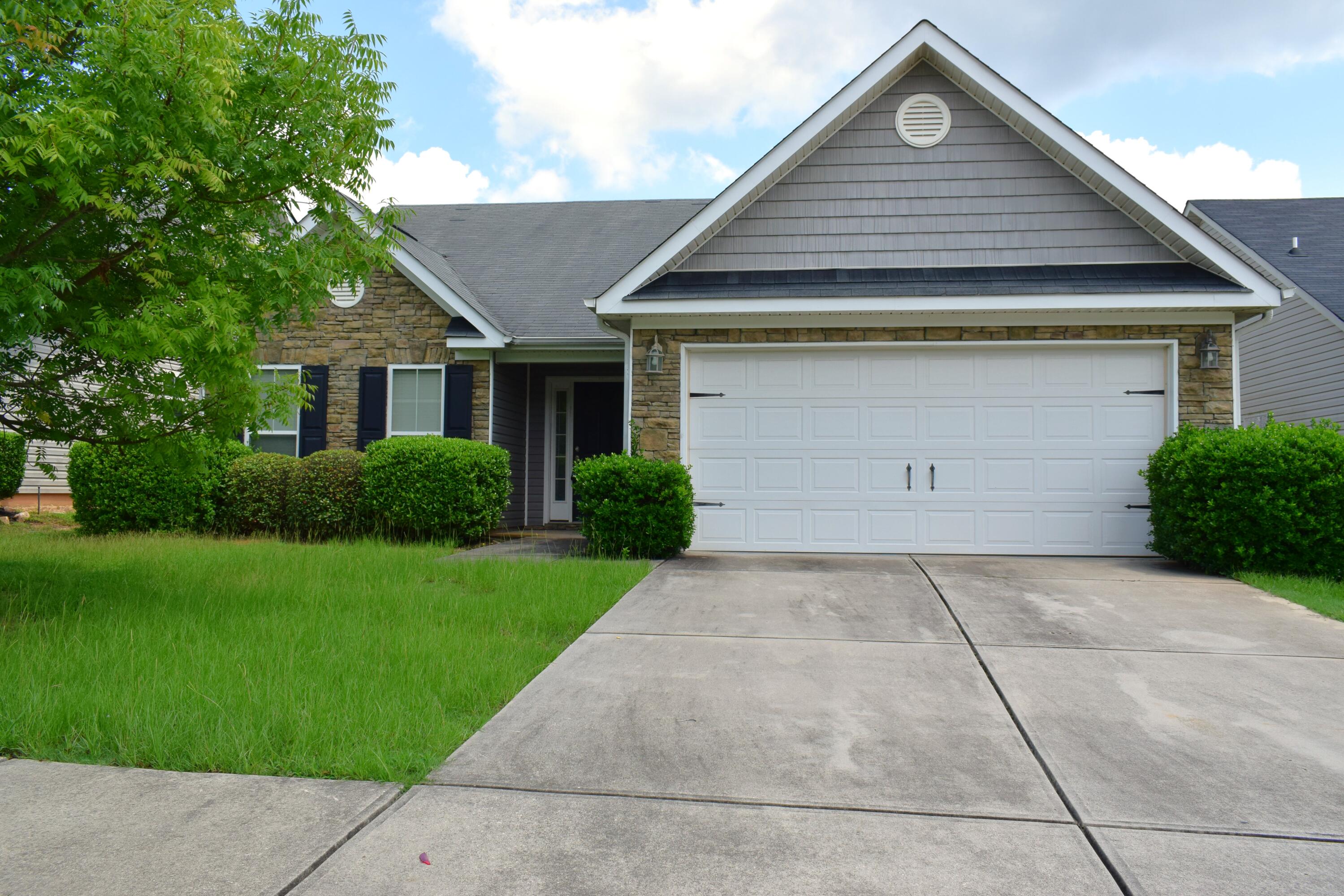 253 High Meadows Circle Property Photo 2