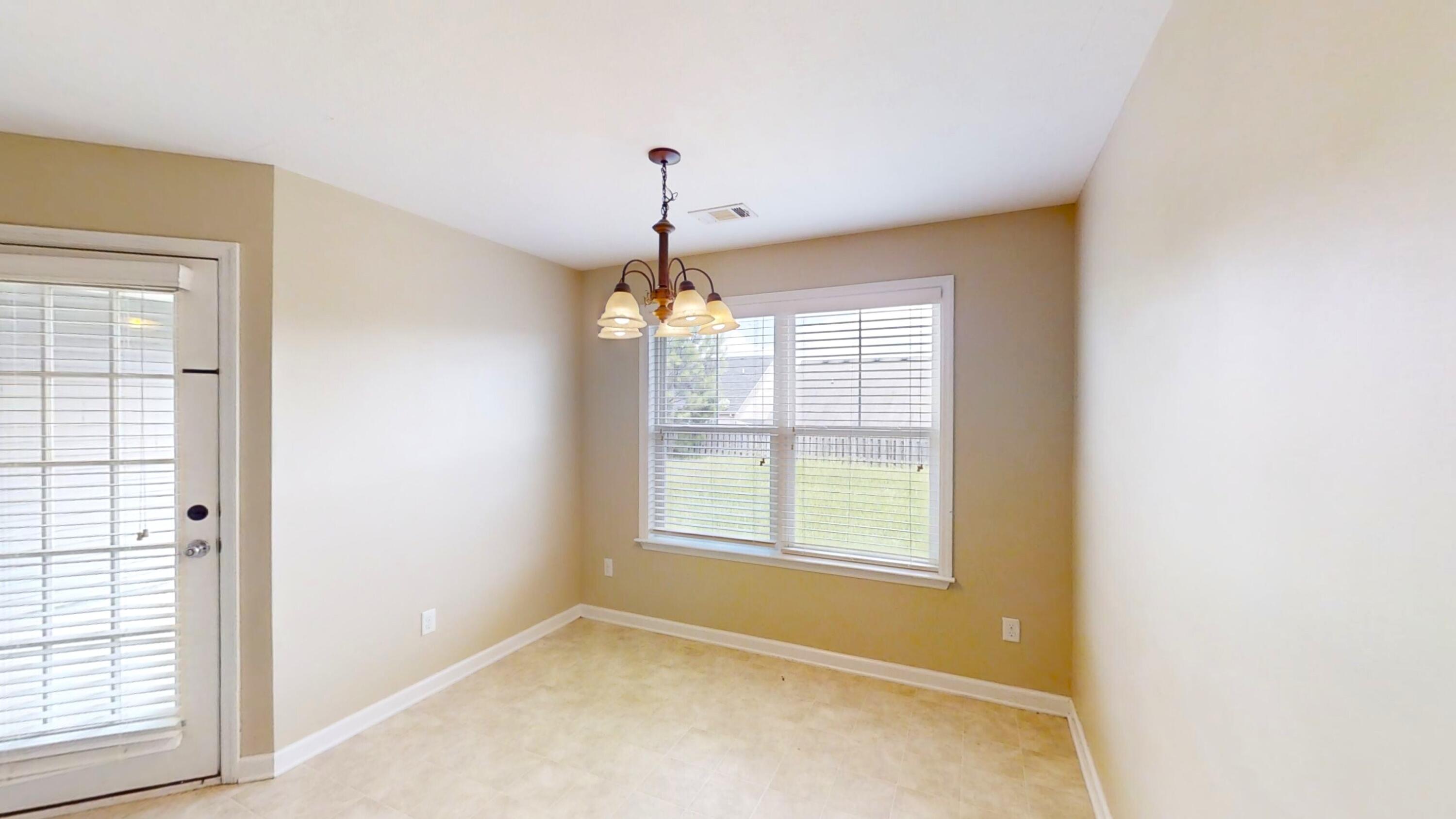253 High Meadows Circle Property Photo 14
