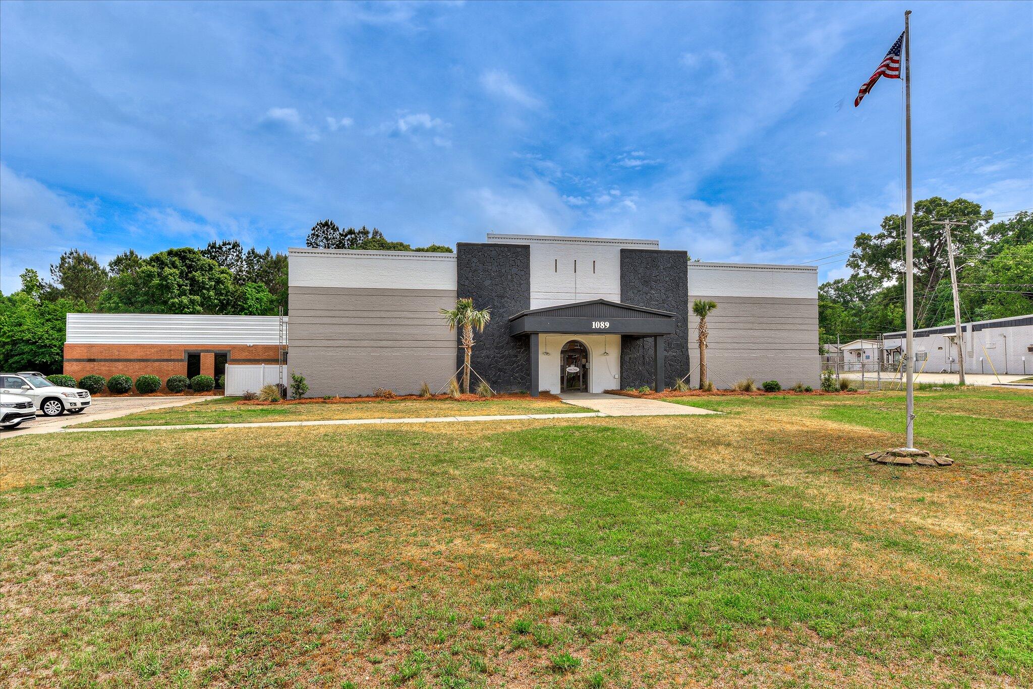 1089 Augusta Road Property Photo 1