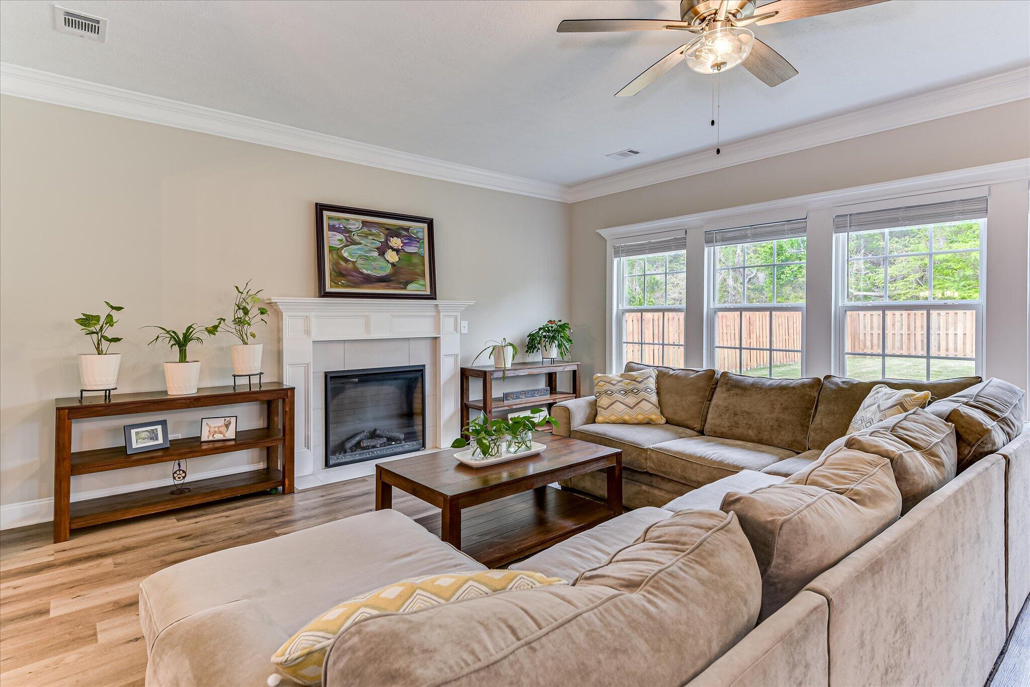 6055 Big Pond Trail Property Photo 9