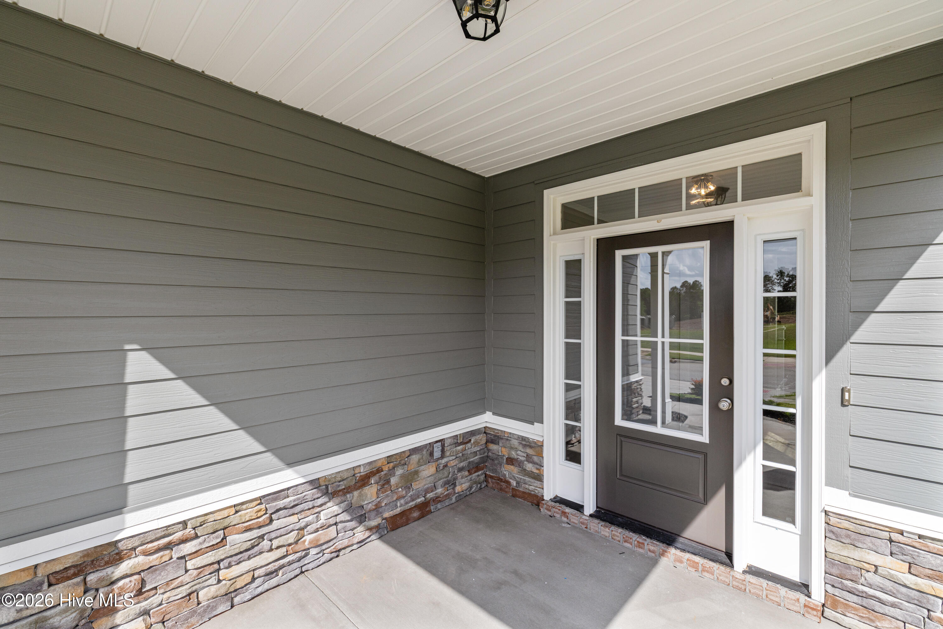 705 Ronaldsay Road Property Photo 4