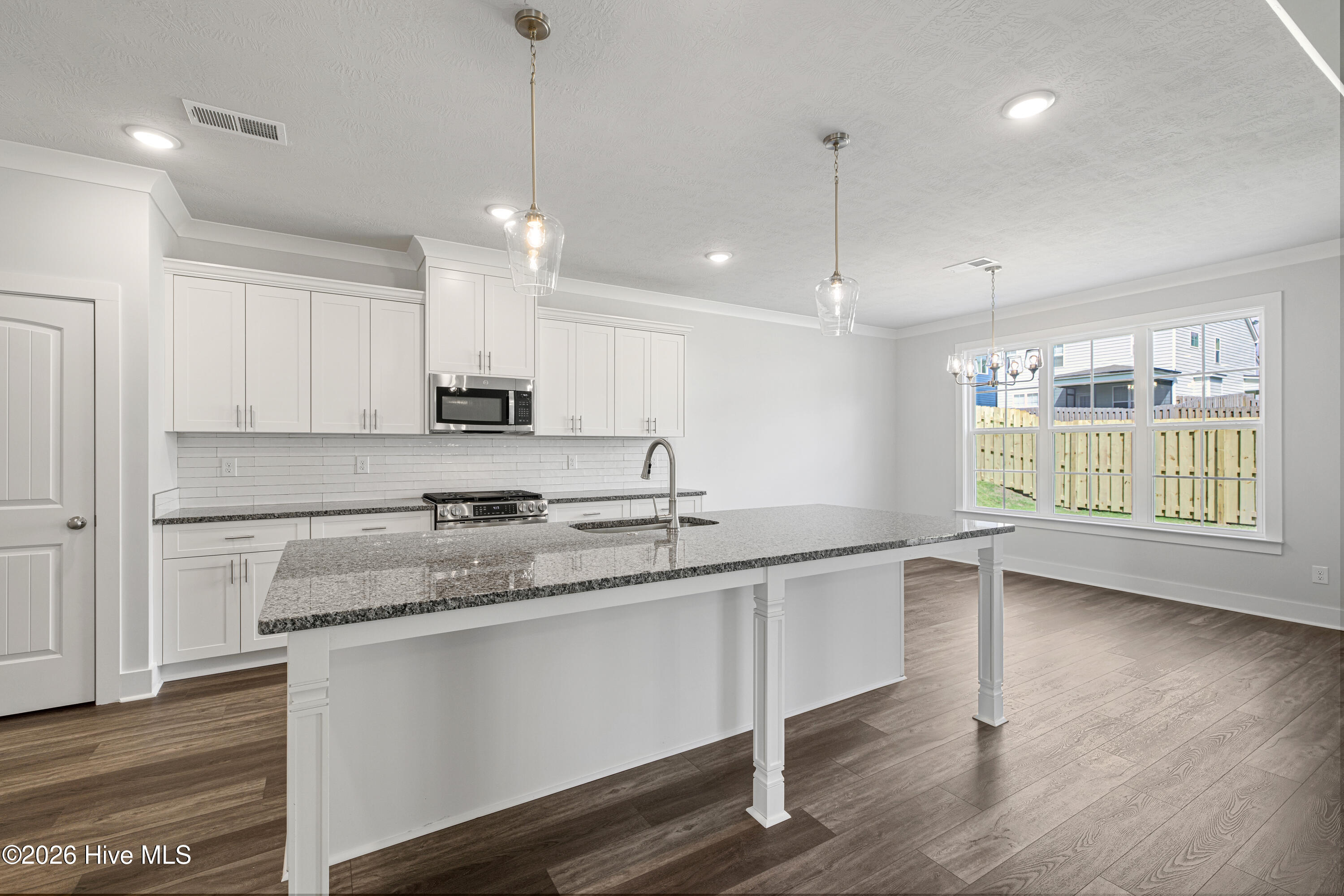 705 Ronaldsay Road Property Photo 12