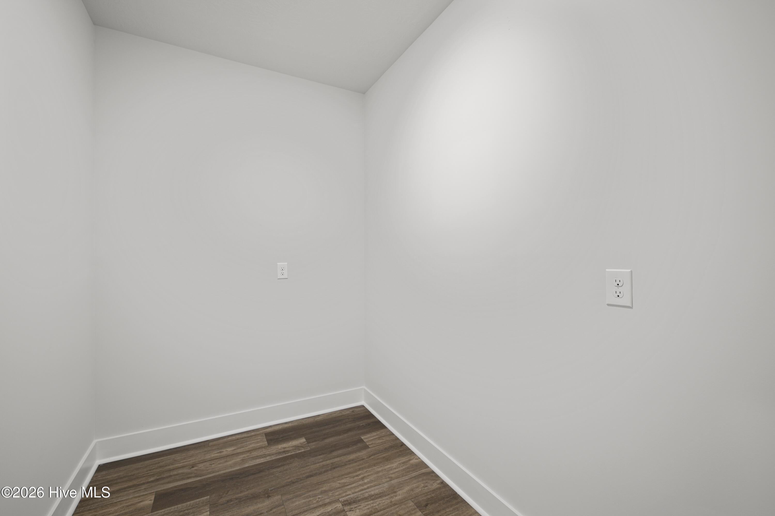705 Ronaldsay Road Property Photo 19