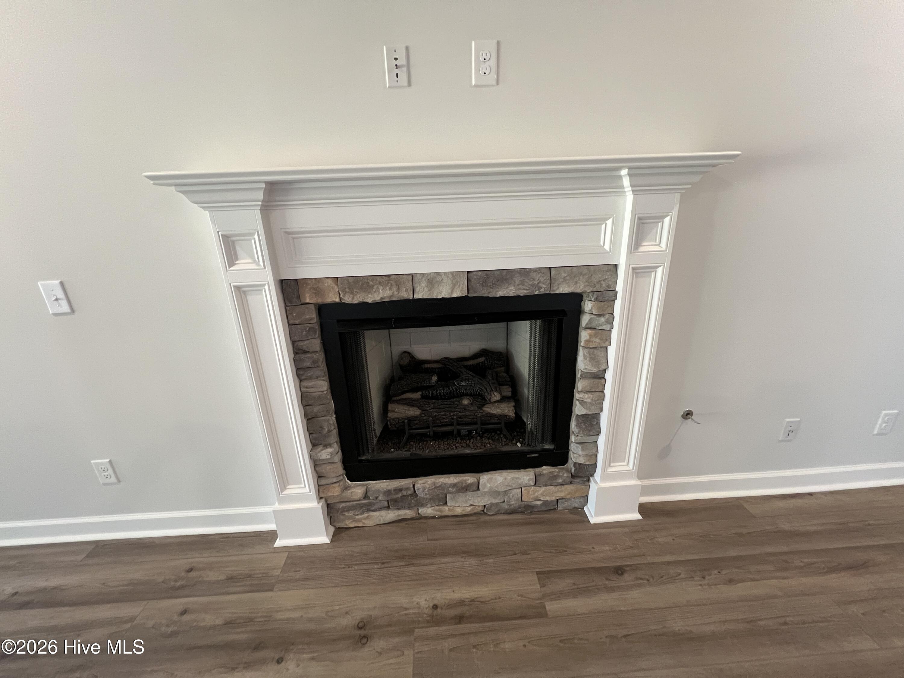 8894 Snelling Drive Property Photo 8