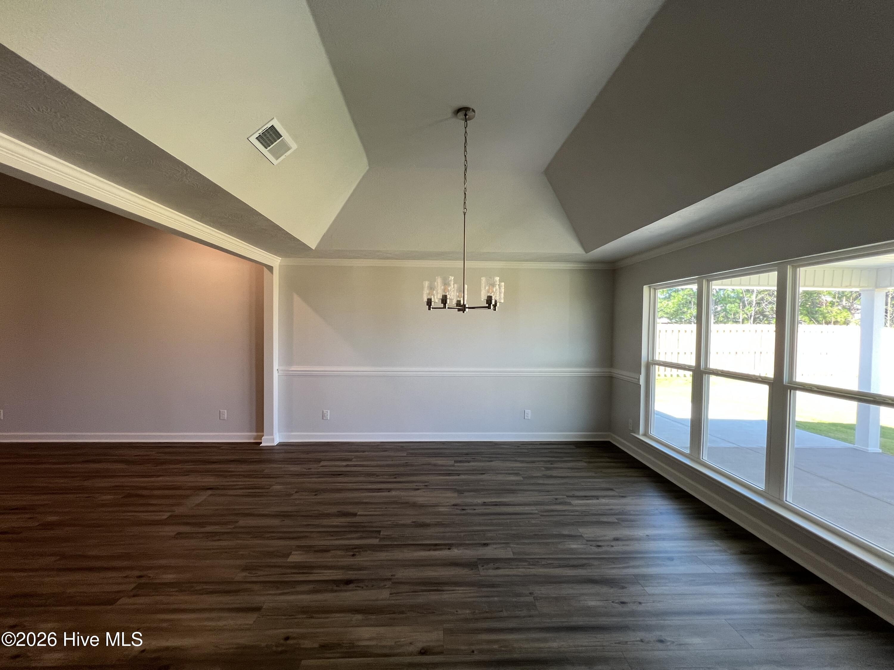 8894 Snelling Drive Property Photo 11