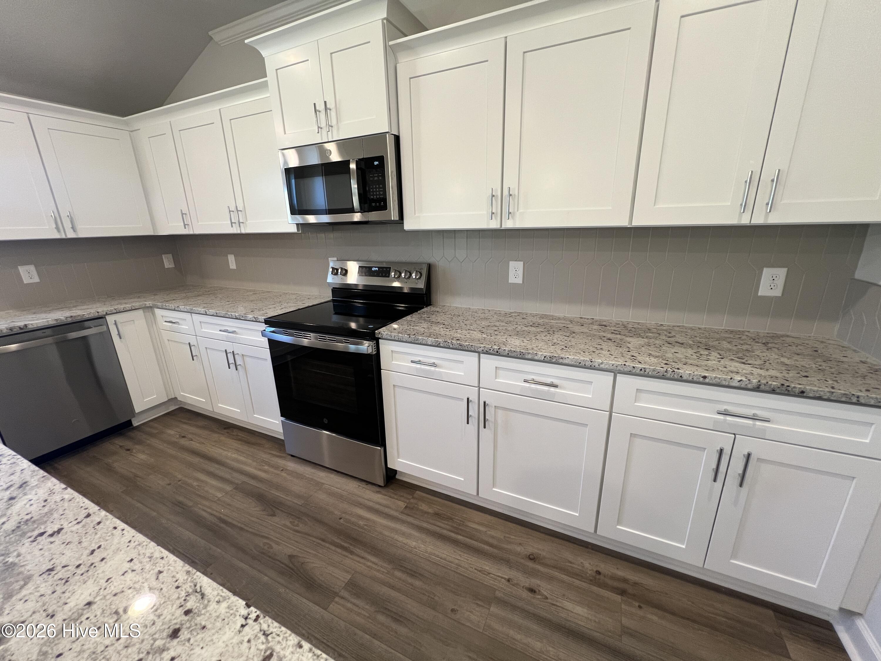 8894 Snelling Drive Property Photo 15