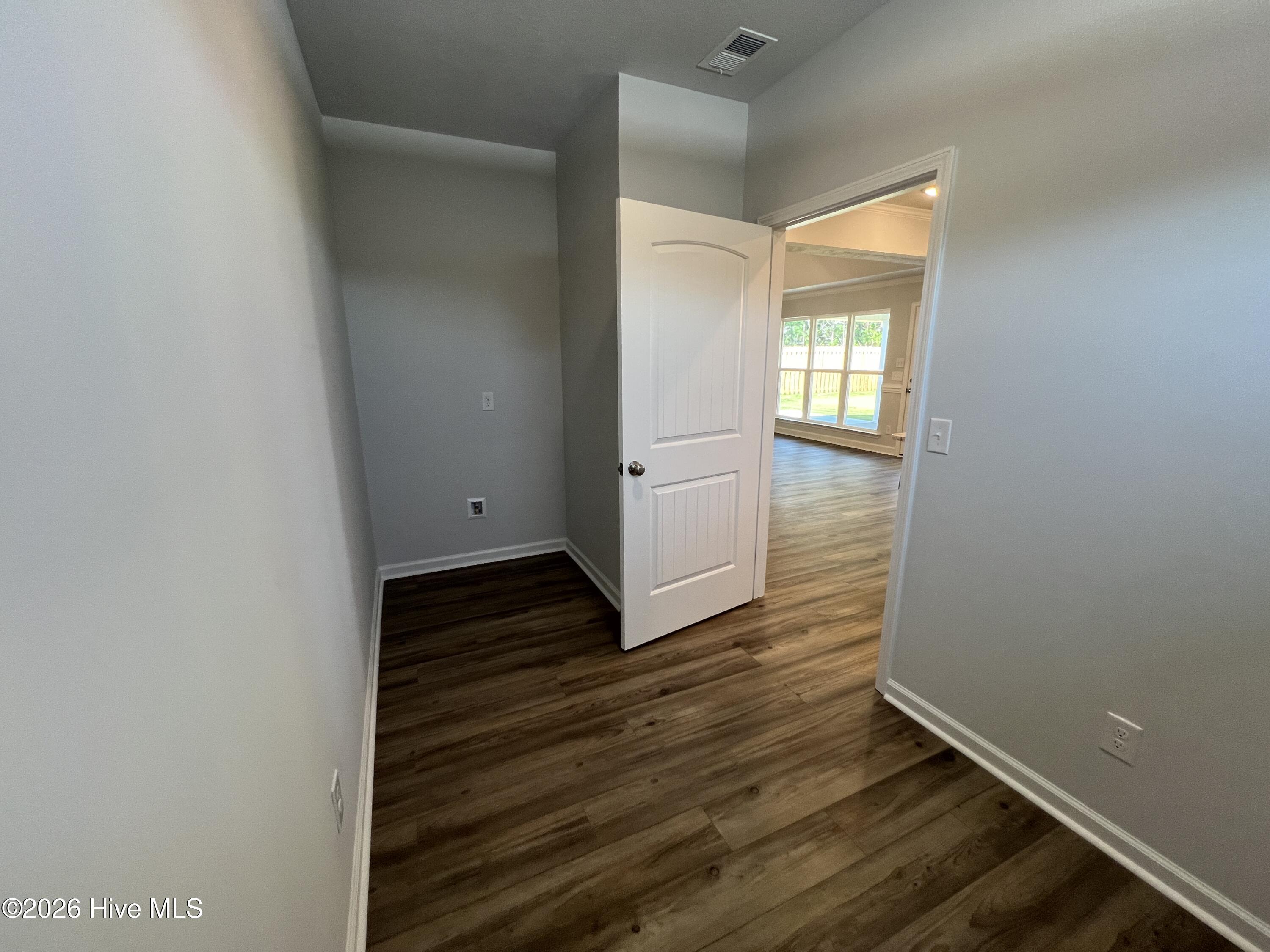 8894 Snelling Drive Property Photo 20