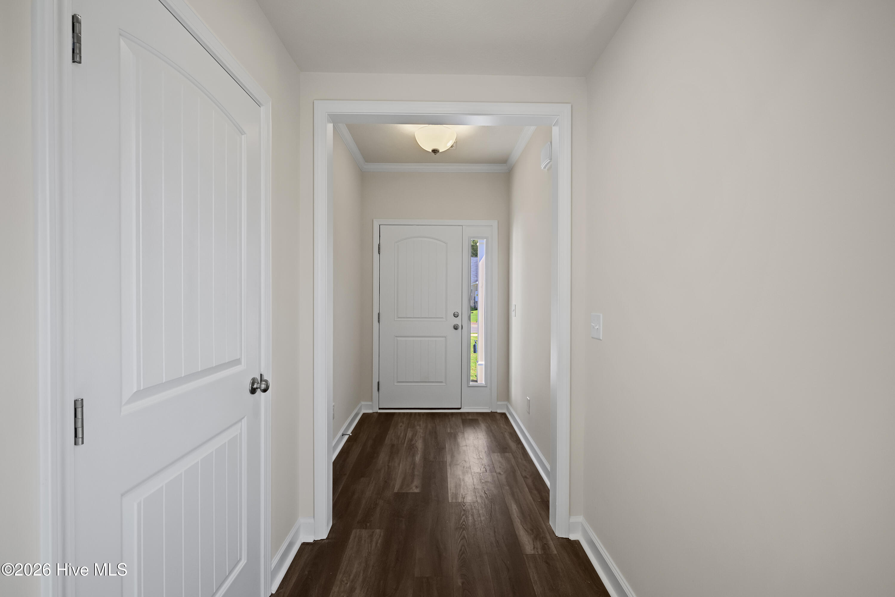 8902 Snelling Drive Property Photo 11