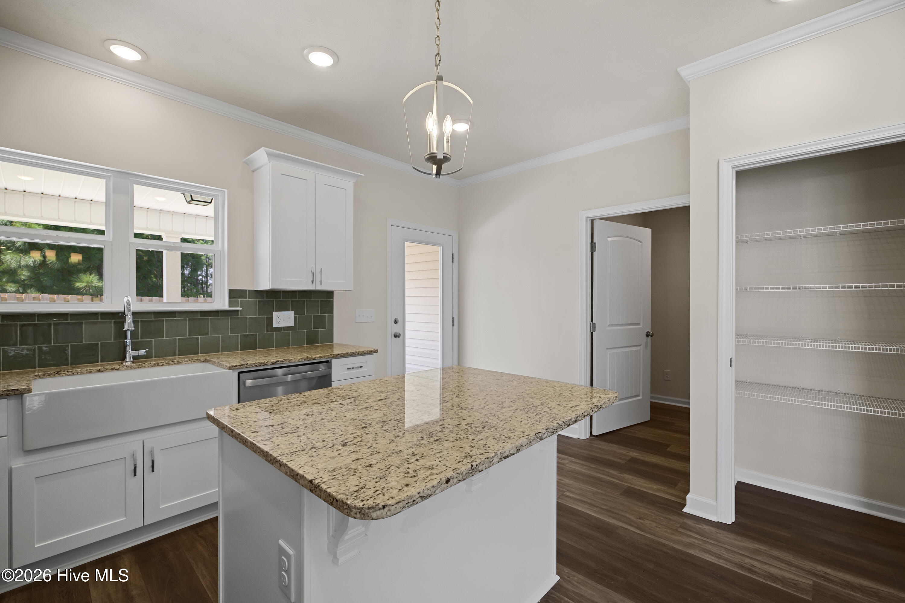 8902 Snelling Drive Property Photo 22