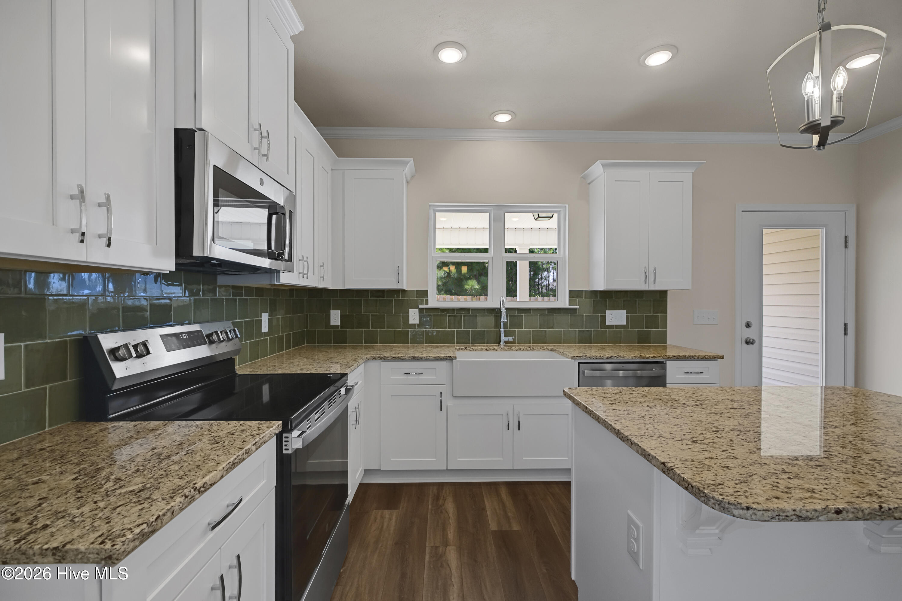 8902 Snelling Drive Property Photo 23