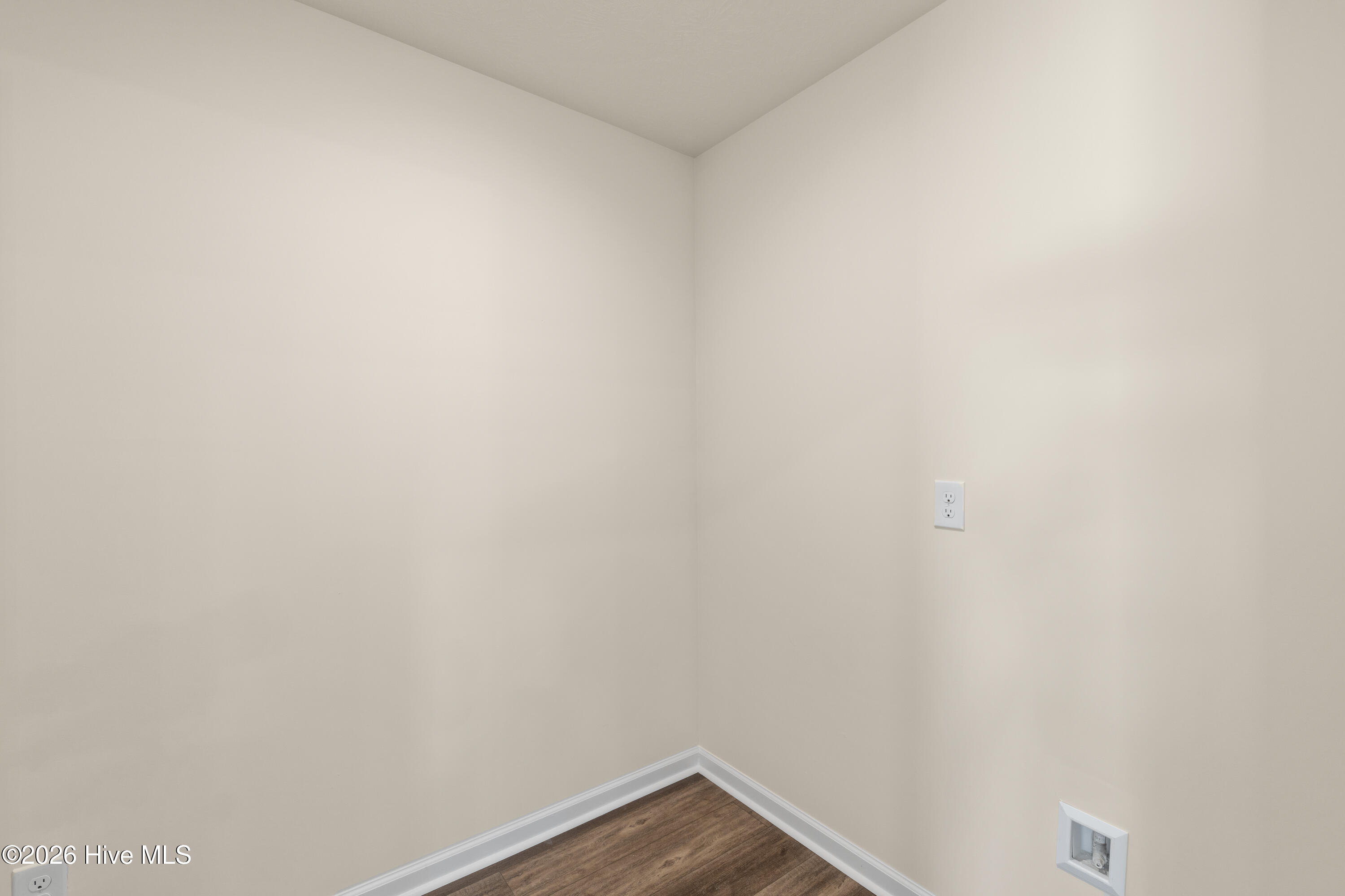 8902 Snelling Drive Property Photo 44