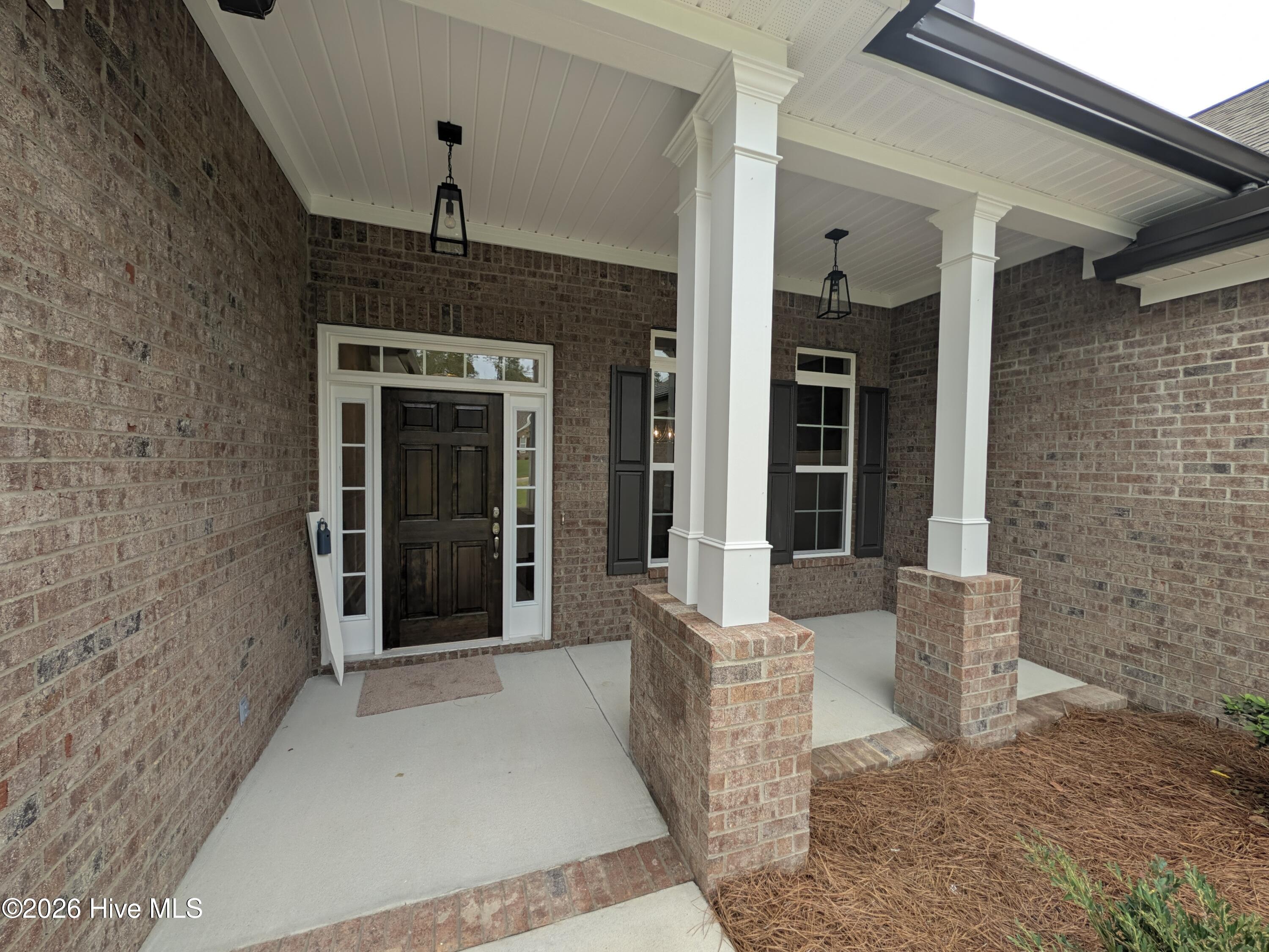 467 Longshadow Drive Property Photo 4