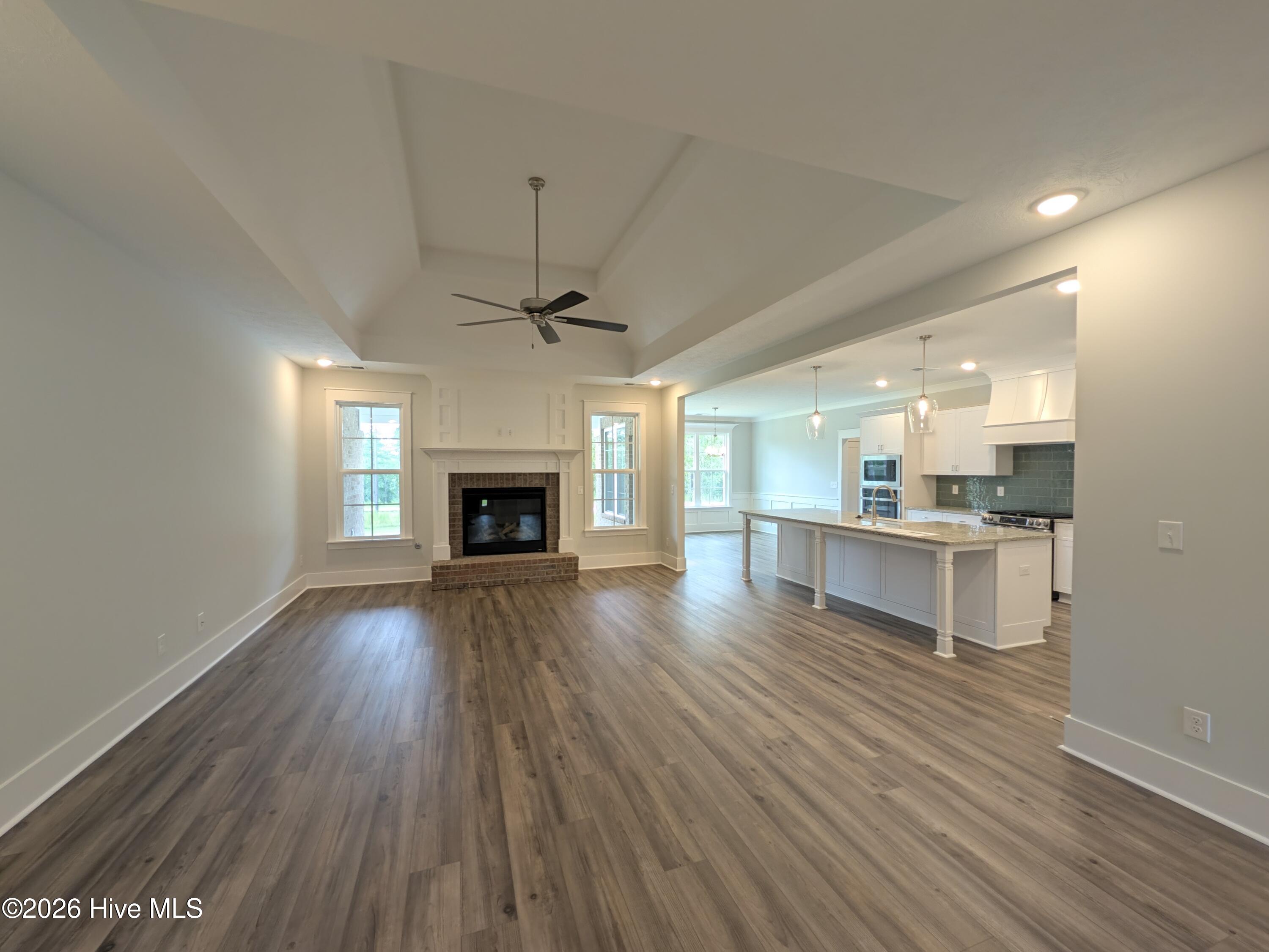 467 Longshadow Drive Property Photo 14