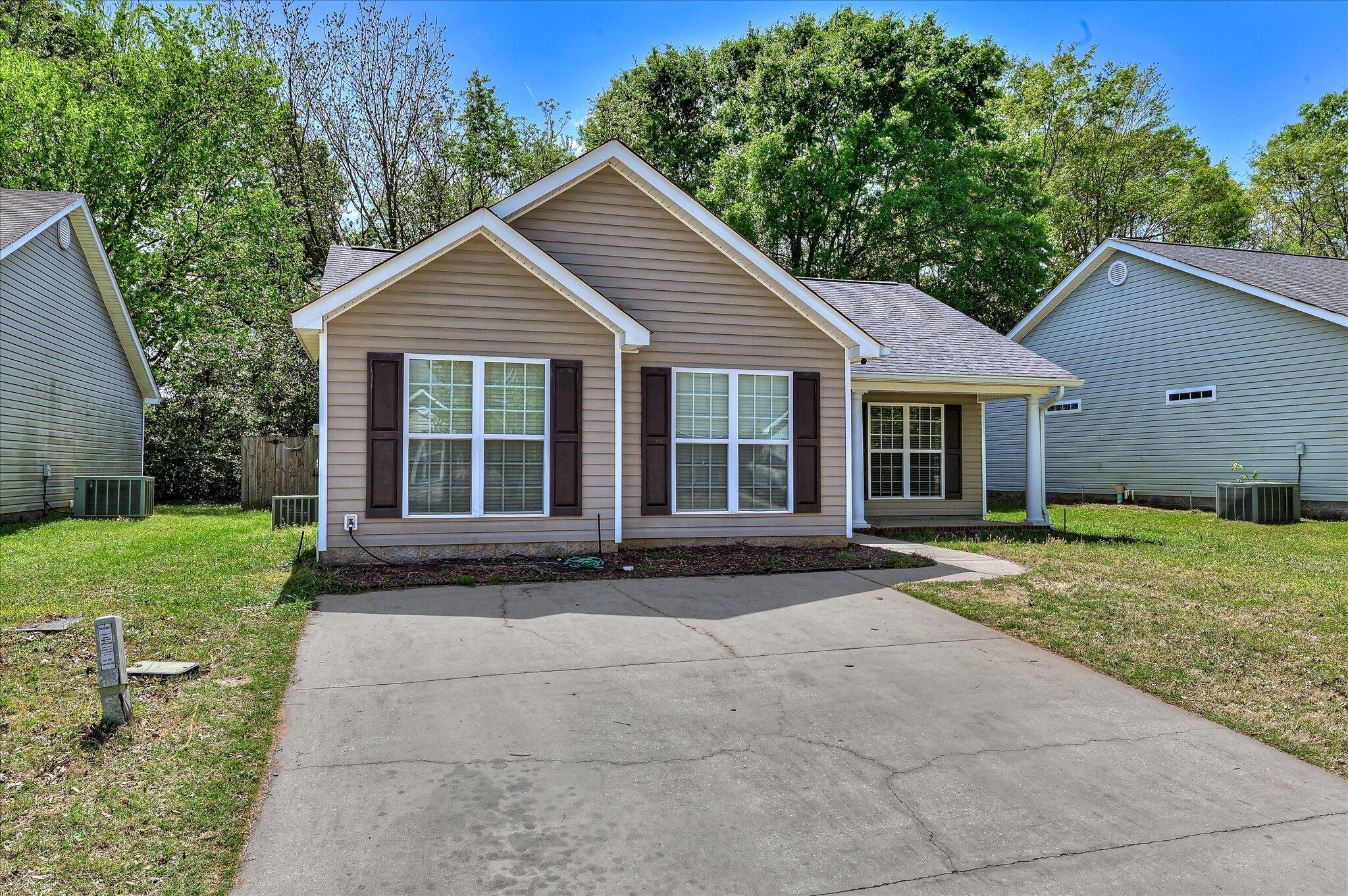 164 Fox Haven Drive Property Photo 3