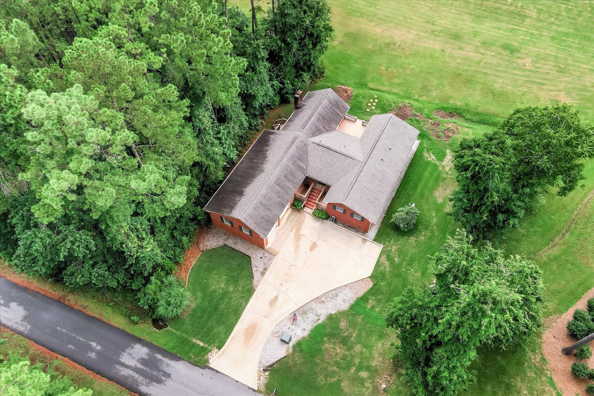 256 Brassie Drive Property Photo 4