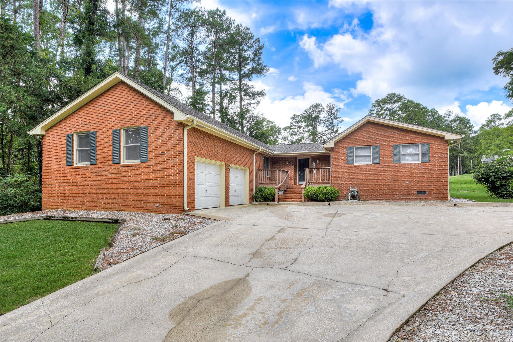 256 Brassie Drive Property Photo 14