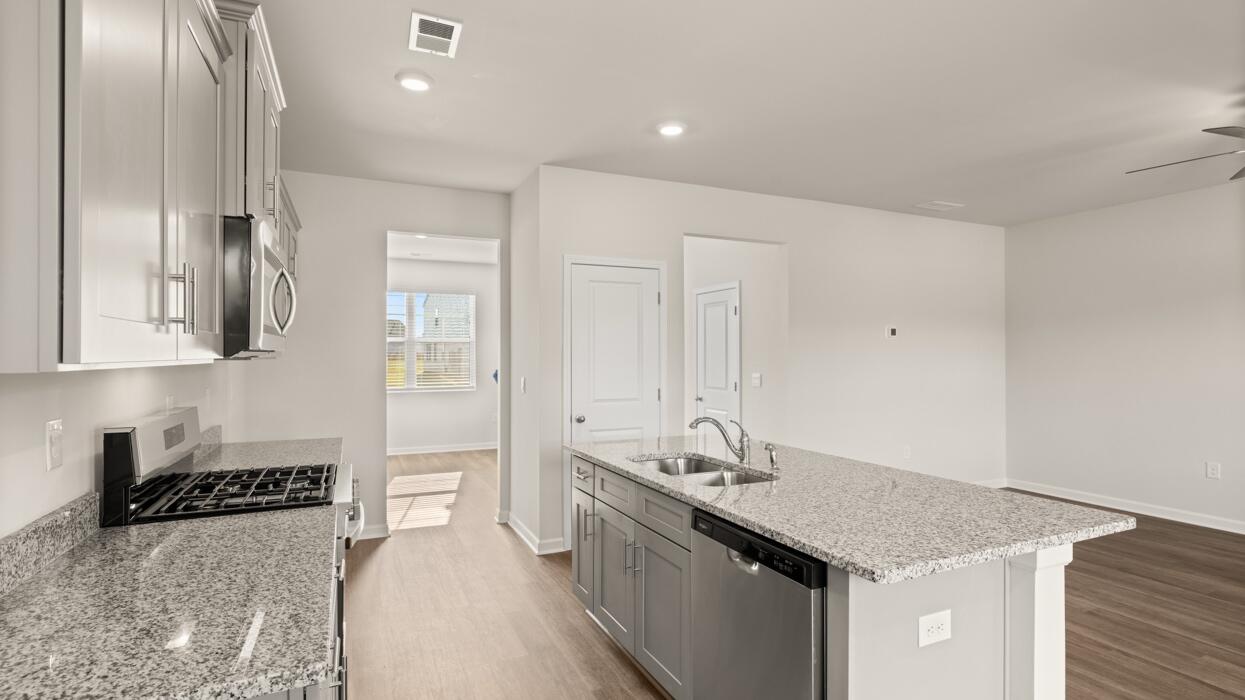 3318 Wrenfield Way Property Photo 6